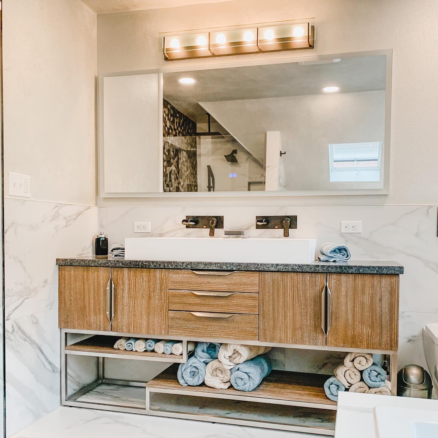 Happy Fri-yay!  Who is ready for a little #beforeandafter ⬅️ action?  Sharing a few more views of our latest DT project.  What a transformation!
.
.
.
.
#tilebathroom #showertile #showertiledesign #whitemarbletilesbathroom #mosaictile #showerdesign #