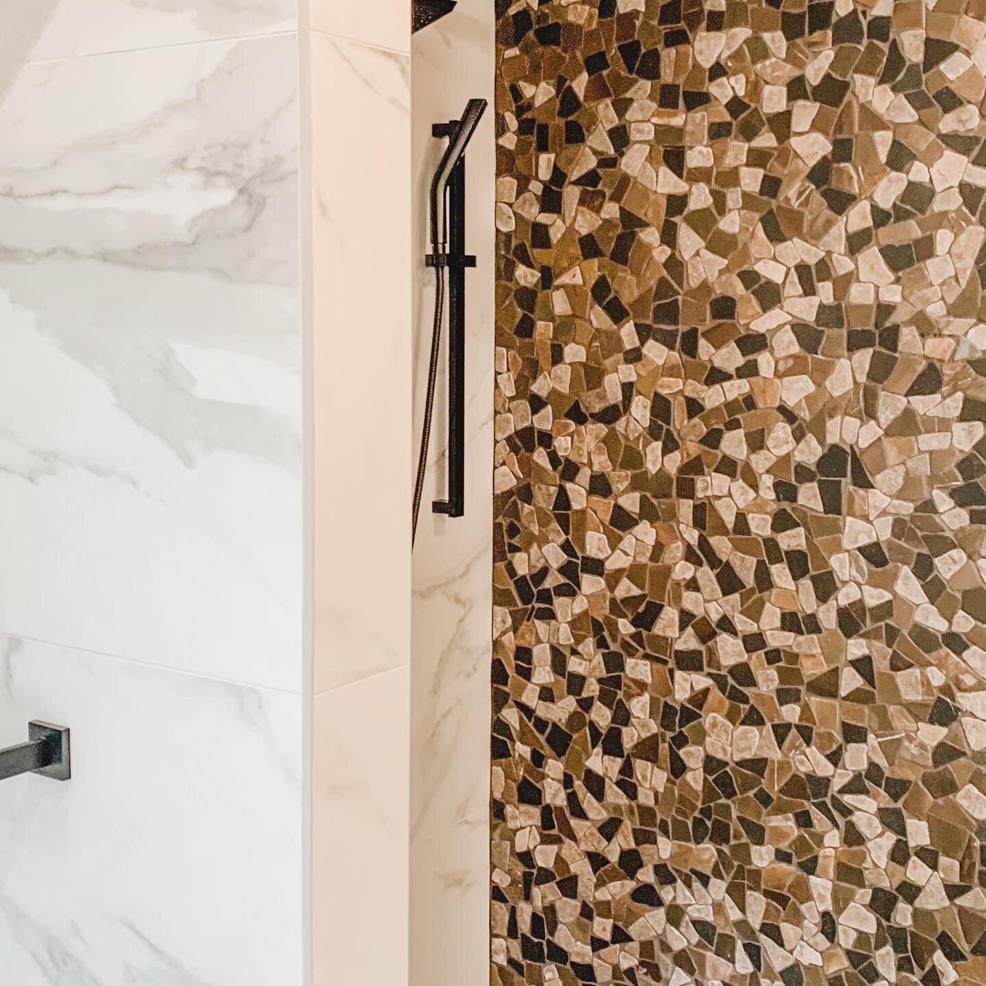 Happy Friday!  We are pretty excited to be wrapping up this project in DT Portland and grateful for all the hard work from the team.  More pics to come but a quick preview of some of the cool and warm tones in the tile as well as large format + small