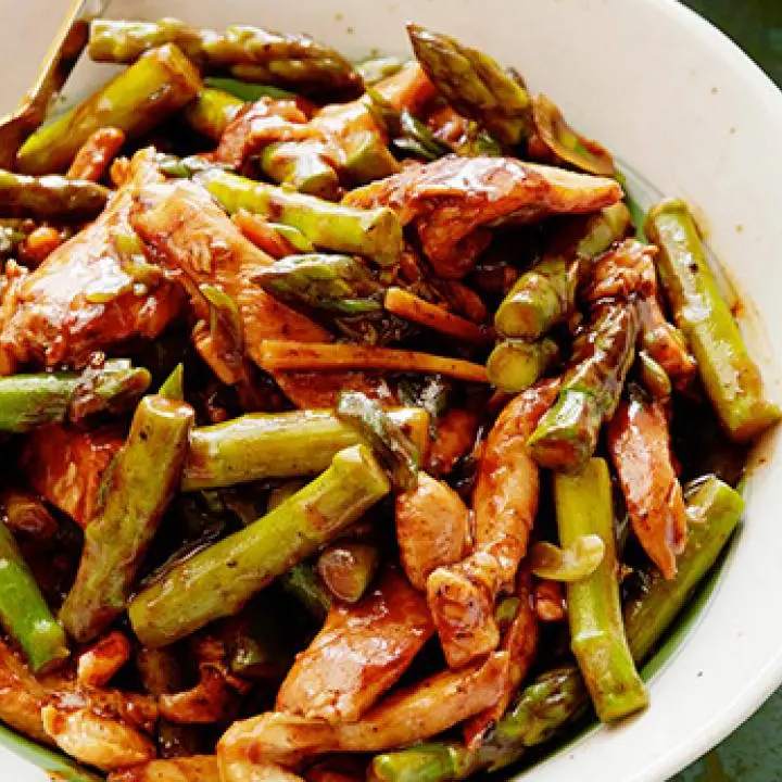 Asparagus+and+Chicken+Stir-fry.png