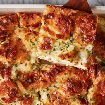 Cheesy+Croissant+Breakfast+Casserole.png