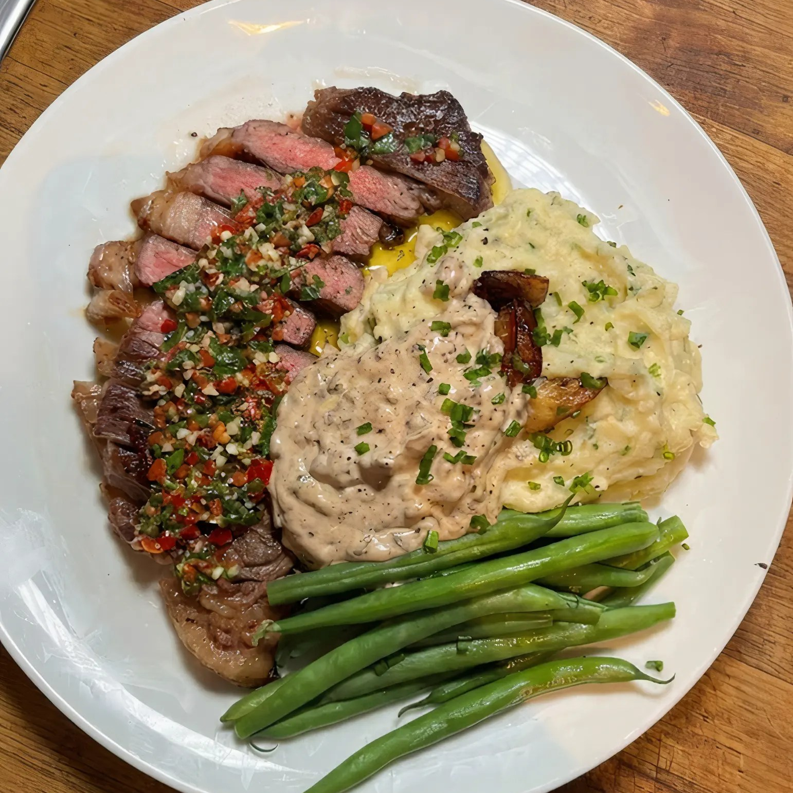 Chimichurri+Sirloin+Steak+and+Garlic+Chive+Mashed+Potatoes.png