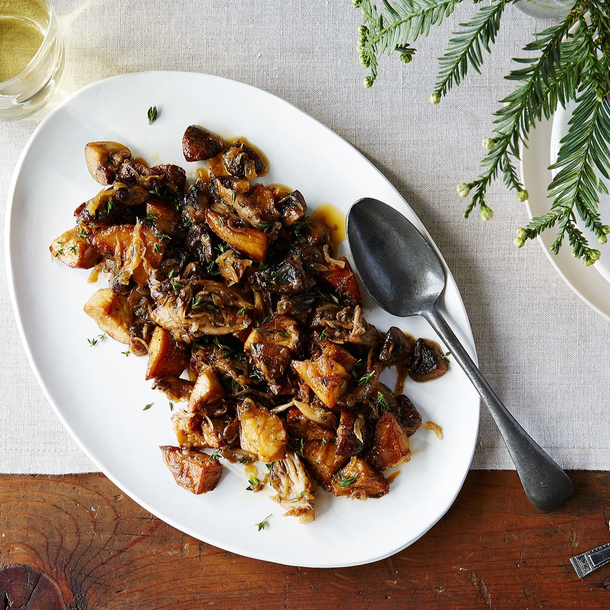 Mushrooms+with+Caramelized+Shallots+%26+Fresh+Thyme.png