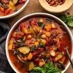 Tuscan+White+Bean+and+Spinach+Soup.jpg
