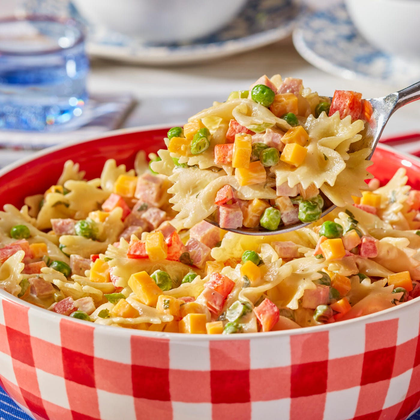 Bow+Tie+Pasta+Salad.png