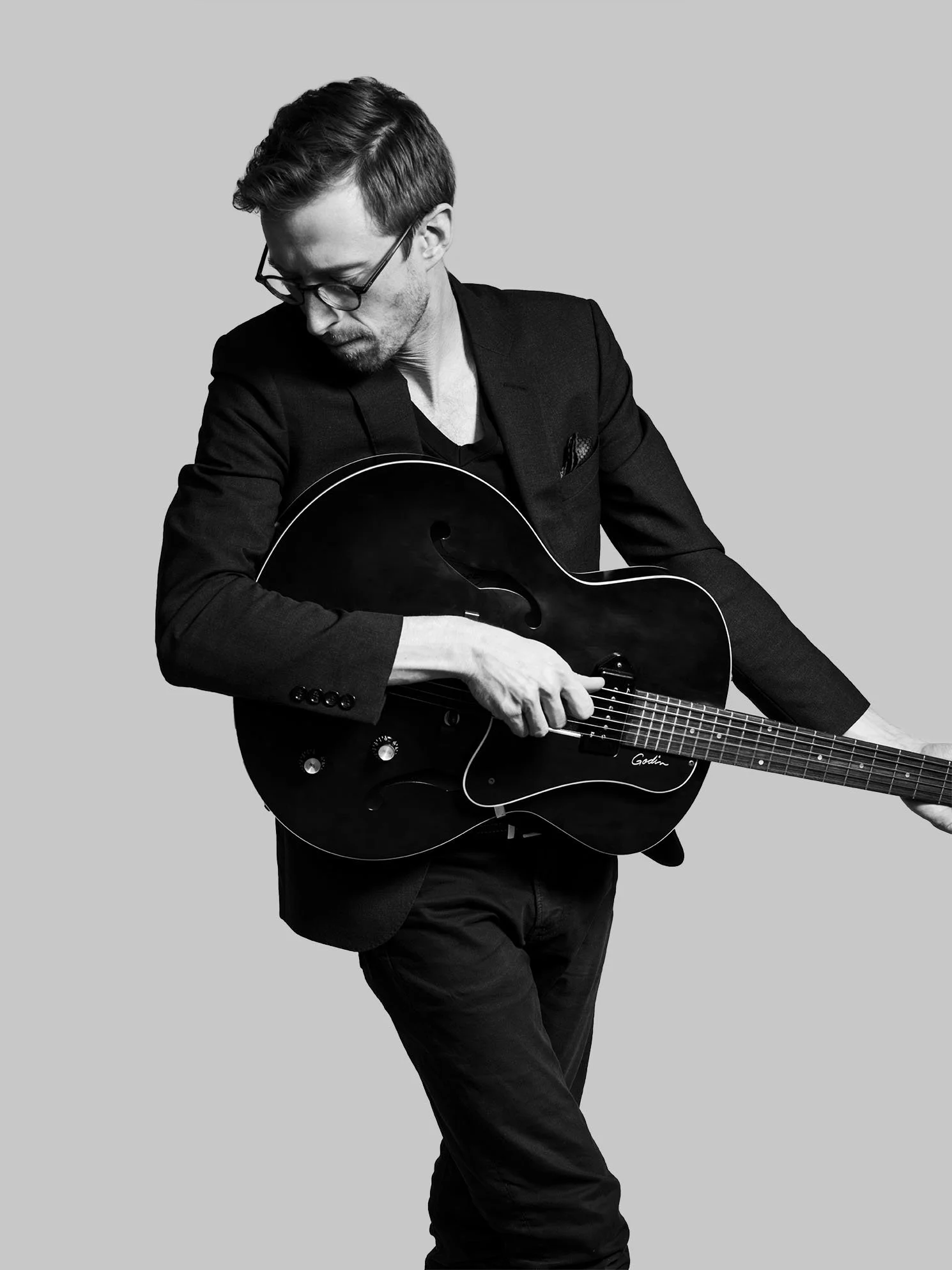Dylan Charles Promo pic 3.jpg
