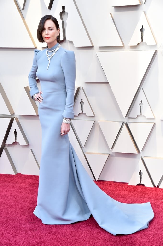 Charlize-Theron-Brown-Hair-2019-Oscars.jpg