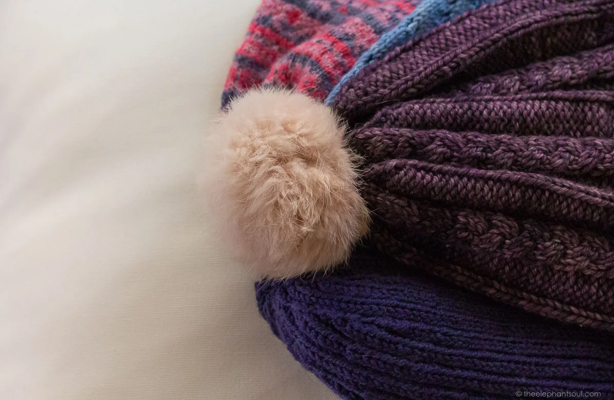 Mastering the art of knitting is not easy. It is not only colors and patterns that come together. You have to learn different techniques, abbreviations and even do math formulas! Each one of these beautiful designs by Zatar Knits has incorporated such complexity in the making.