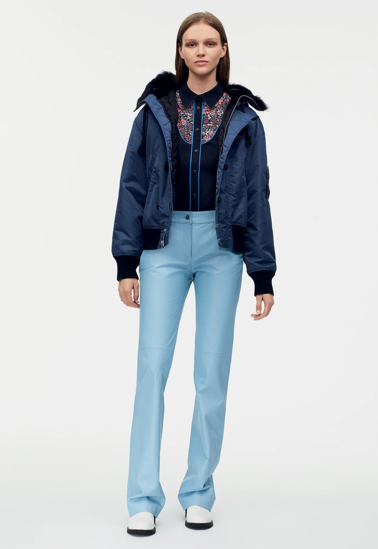 F18 CKCK RTW Look Book_Asia_Women_21.jpg
