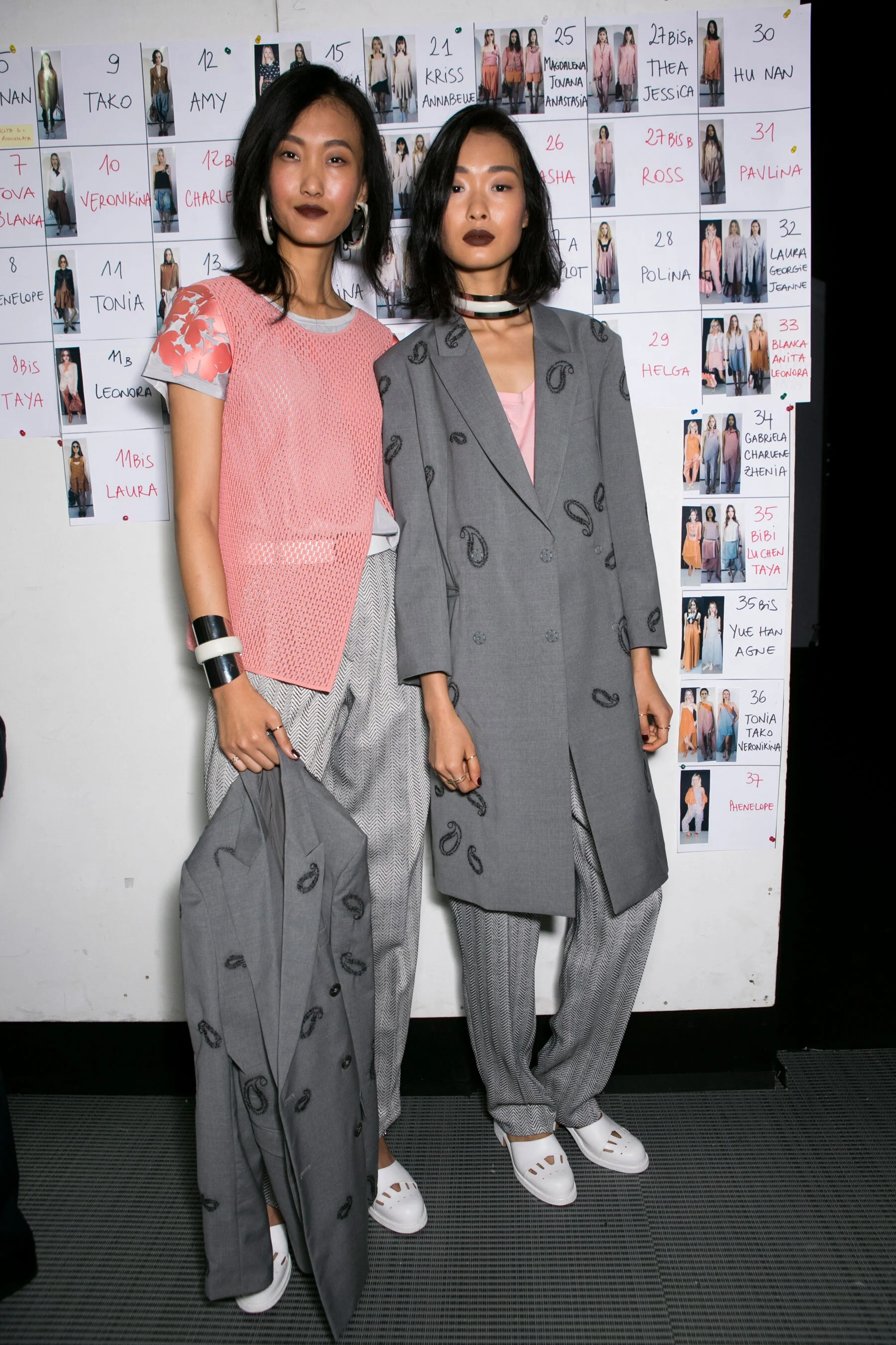Emporio-Armani-spring-2016-backstage-fashion-show-the-impression-03.jpg