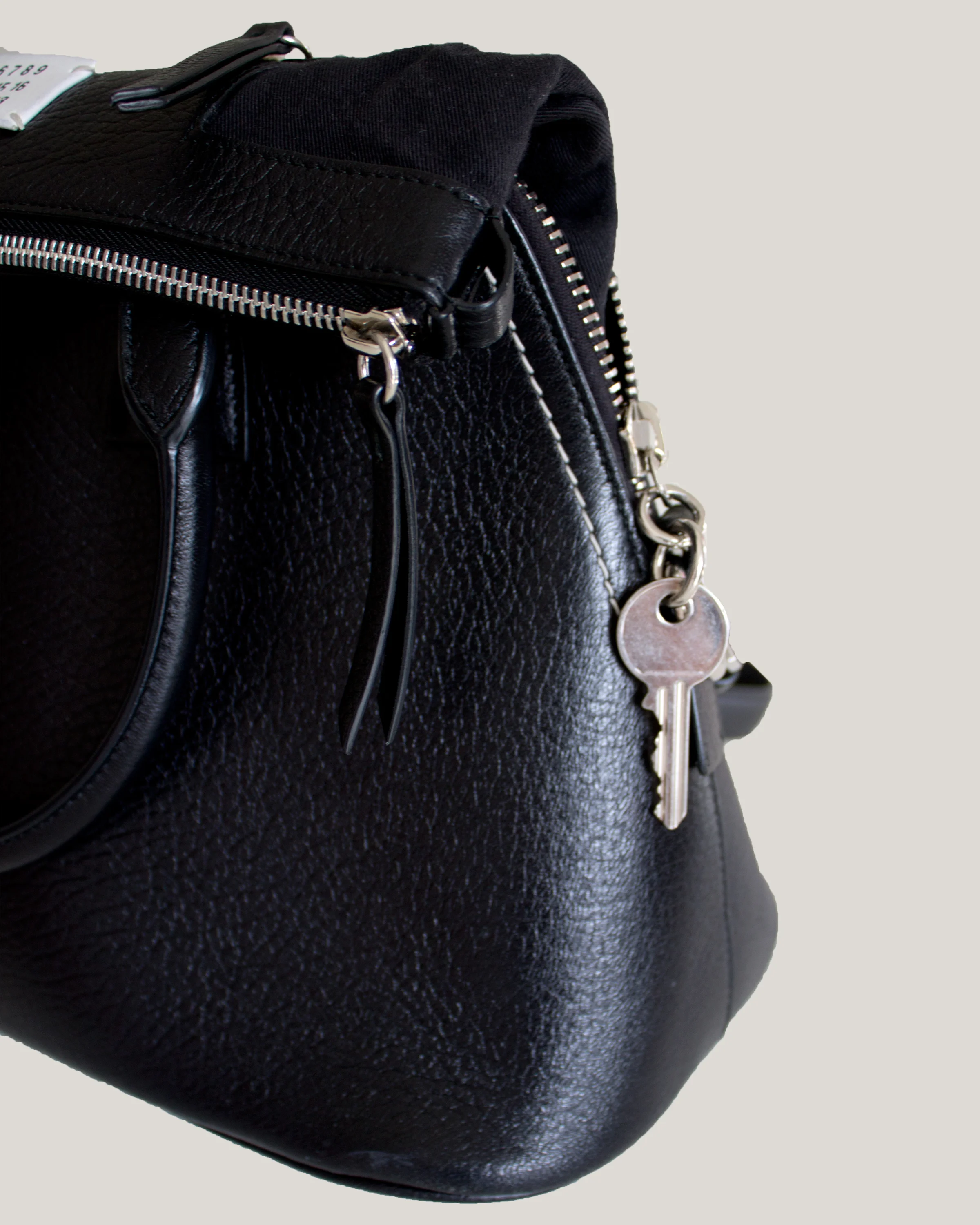 margiela_flap_key.jpg