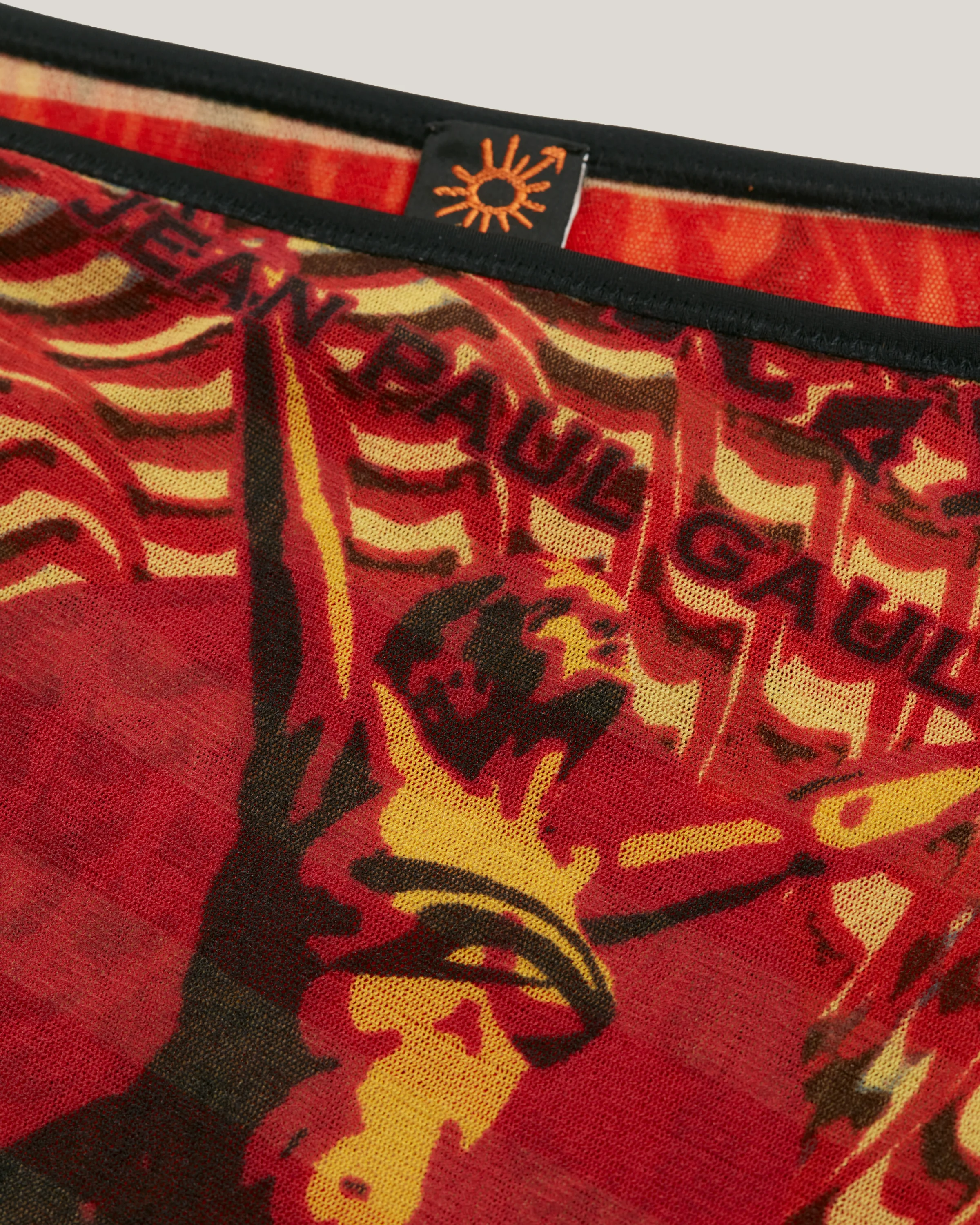 jean_paul_gaultier_skirt_2.jpg