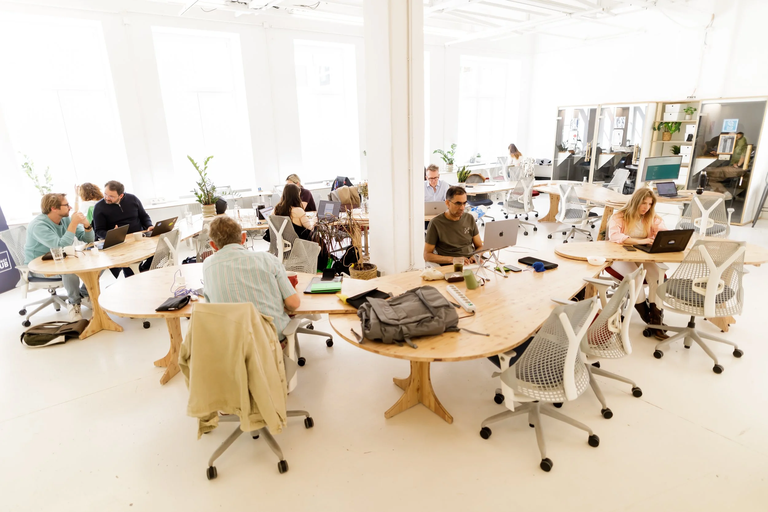260417_11_21_37_ImpactHub.JPG
