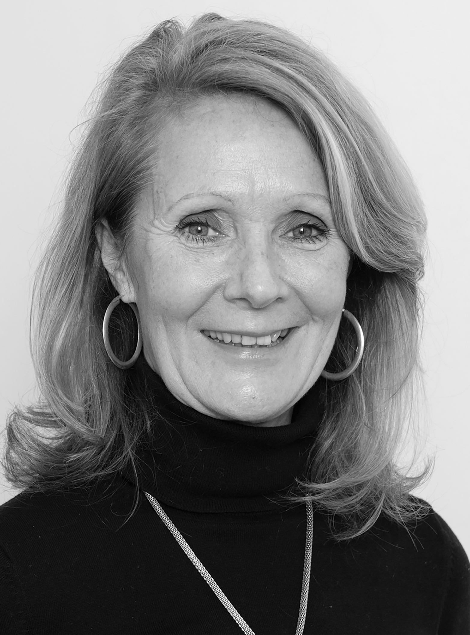 Jane Naylor Jane is an ex-hotelier with extensive experience of event staging, management, and marketing. She studied Business Management at Middlesex University followed by various management roles with Marks & Spencer. After spending 13 years managing her own hotel she now works in the field of hospitality as a freelance disability awareness trainer and access auditor.
