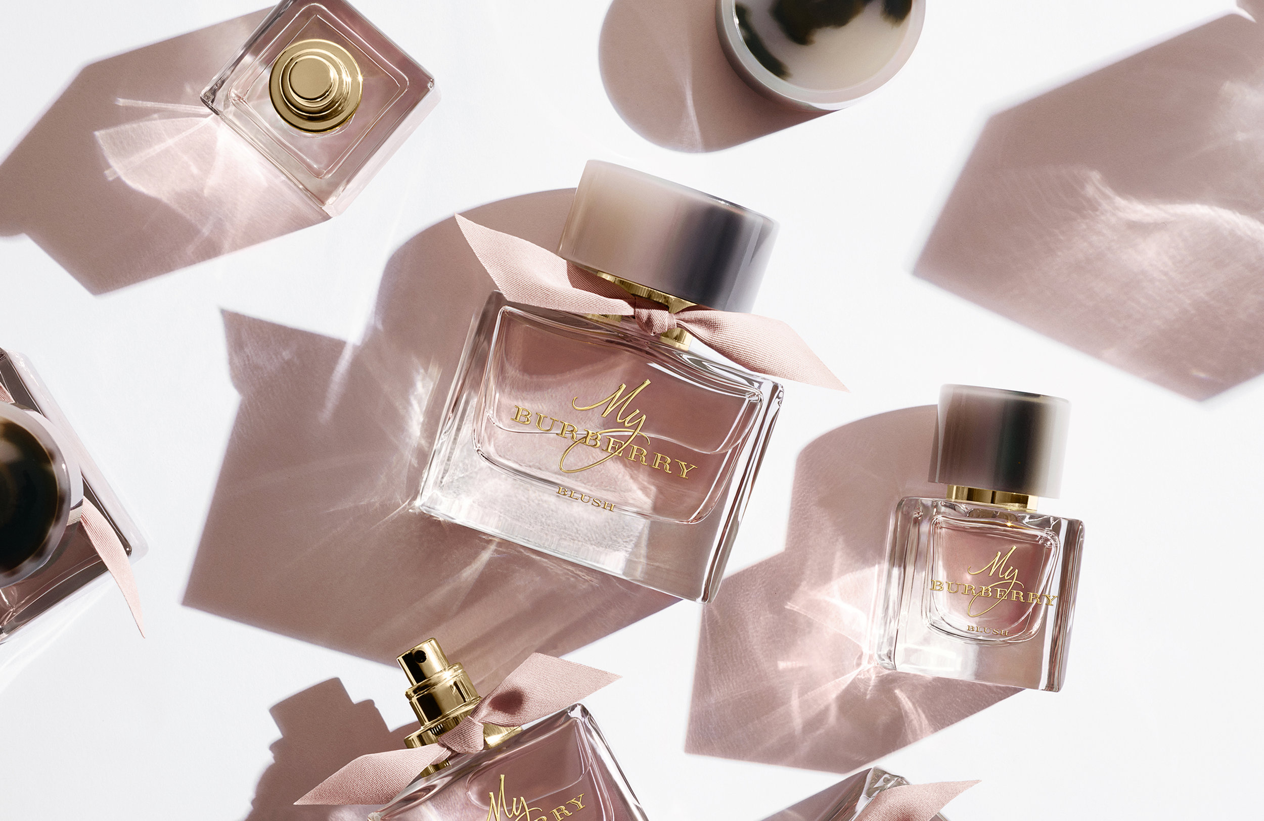 2017_BLUSH_FRAGRANCE_SUPPORTING_STILLS_AMBIENT_BOTTLE_RGB_CROPPED_04.jpg