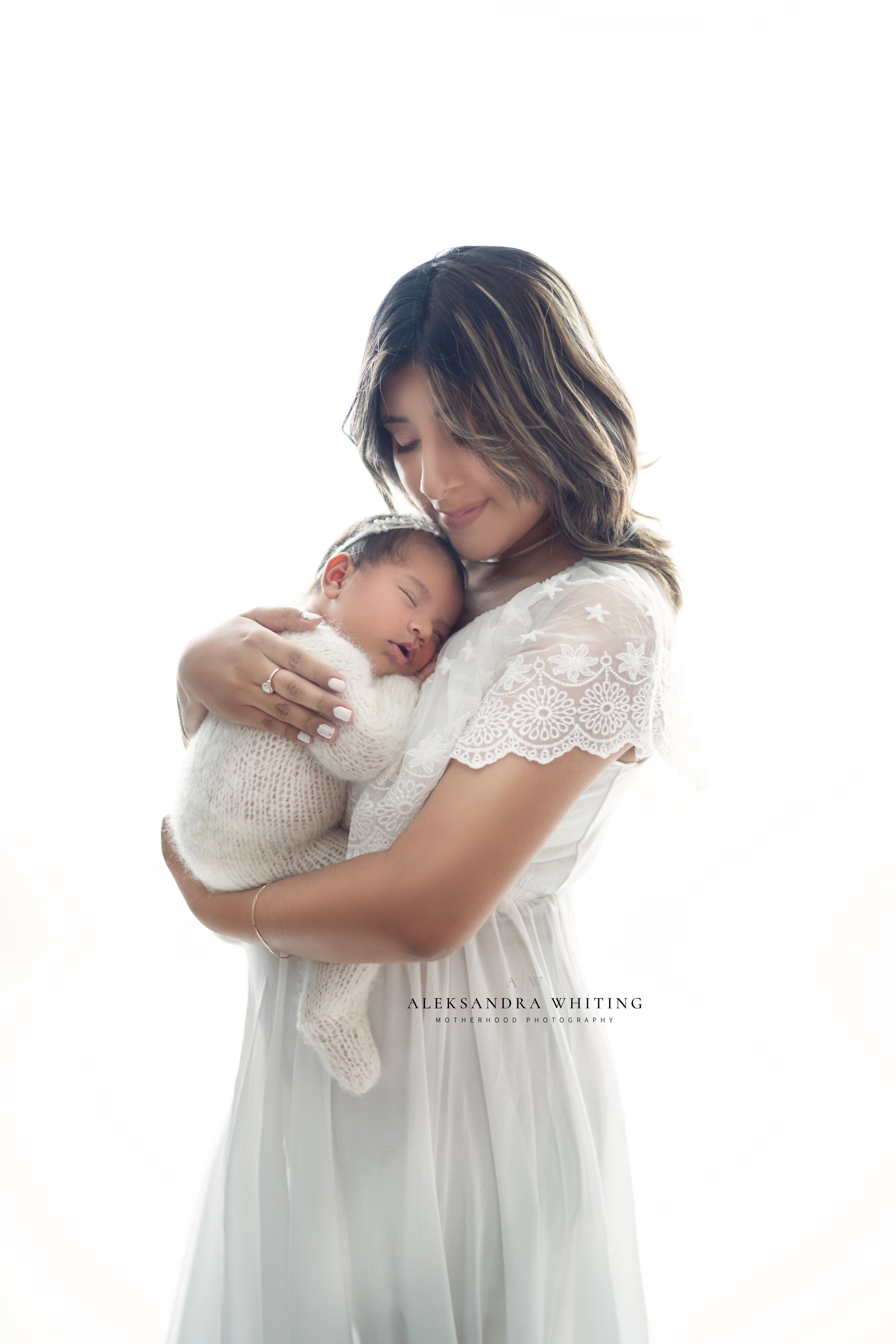 Adriana-Azueta-newborn-003-Edit.jpg
