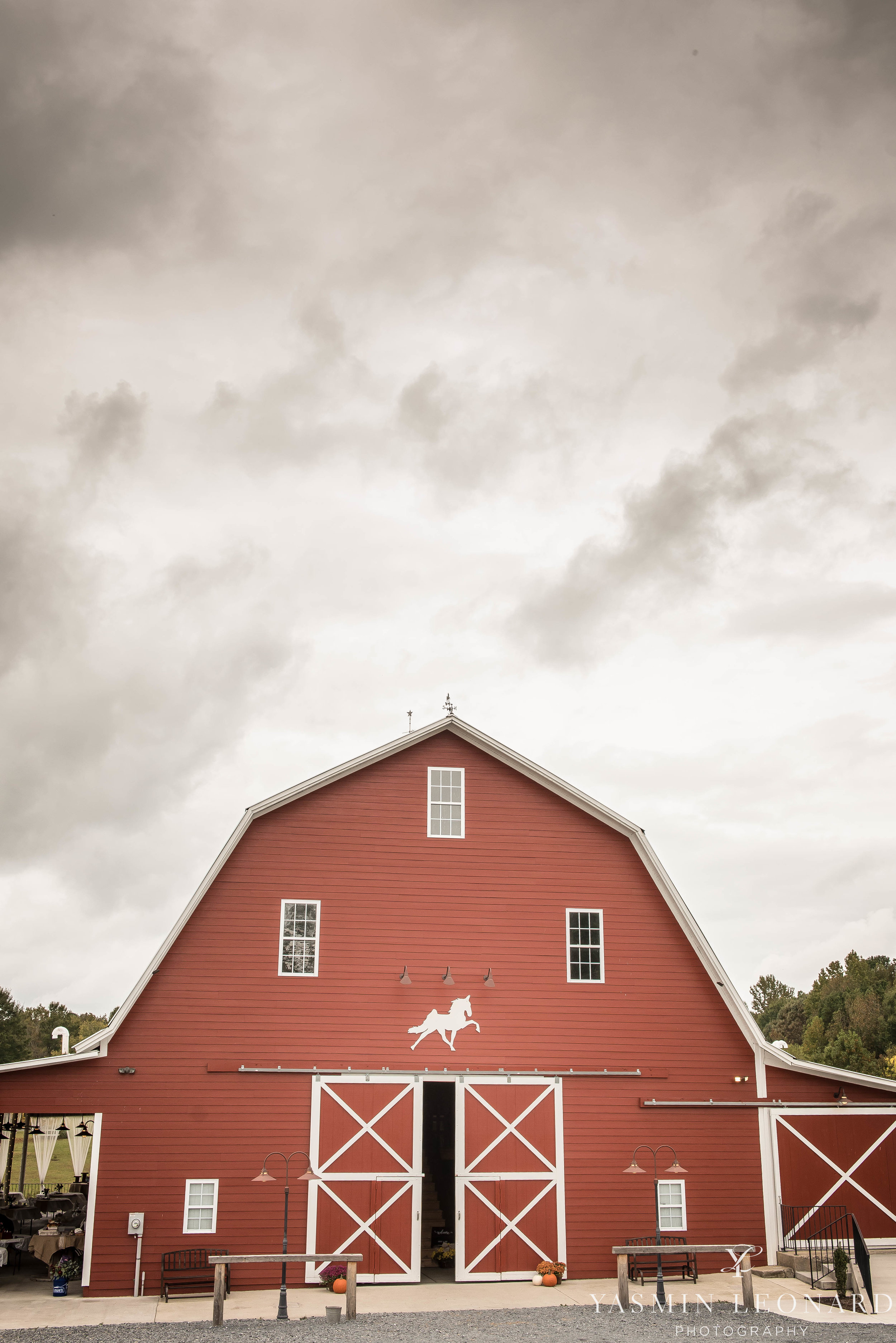 Millikan Farms - NC Wedding Venue - NC Wedding Photographer - Yasmin Leonard Photography - Rain on your wedding day-14.jpg