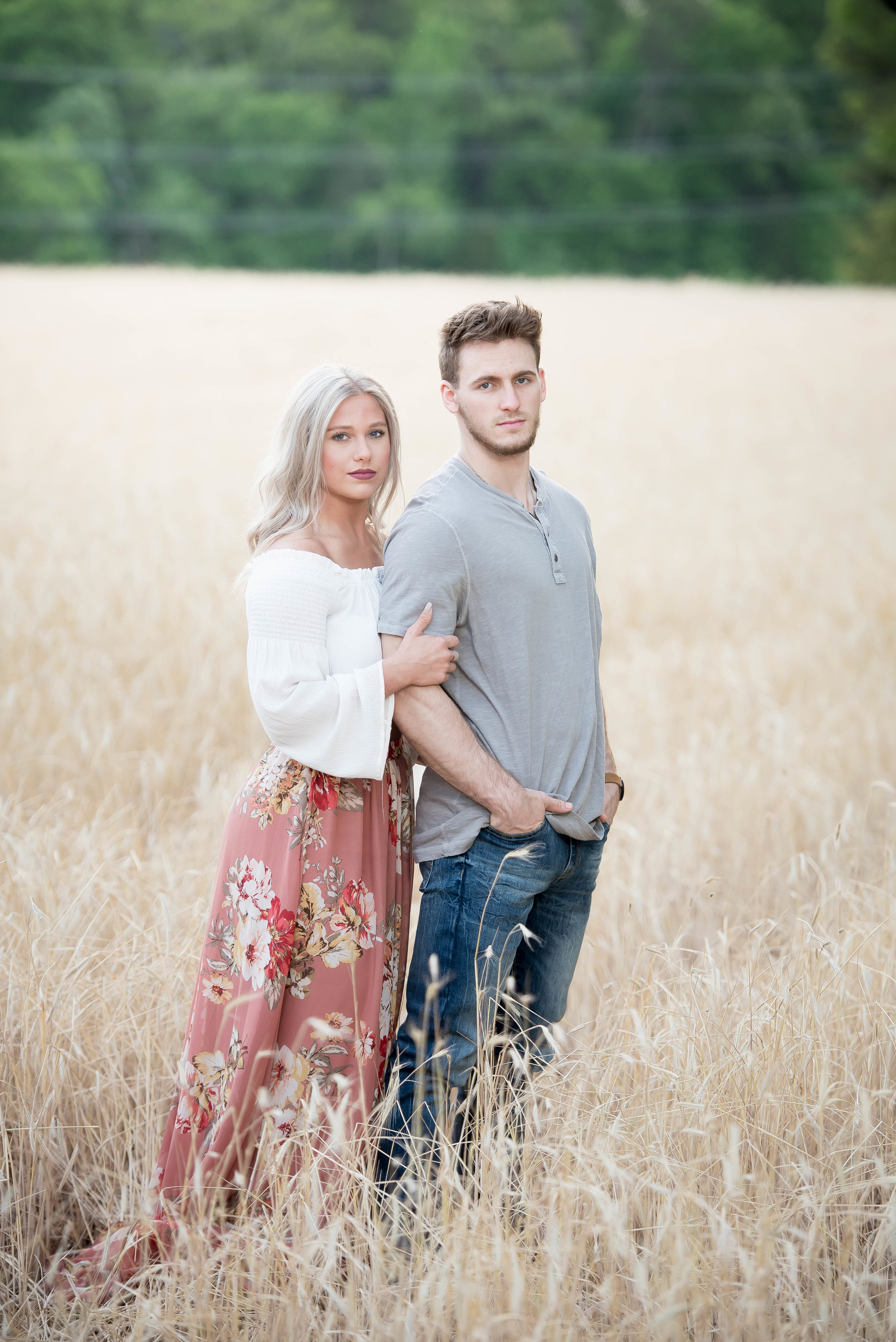 Couple Session - Fitness Couples - Tall Grass Field - Engagement Portrait Ideas - Engagement Session Ideas - Couple Session Ideas - Spring Picture Ideas-12.jpg