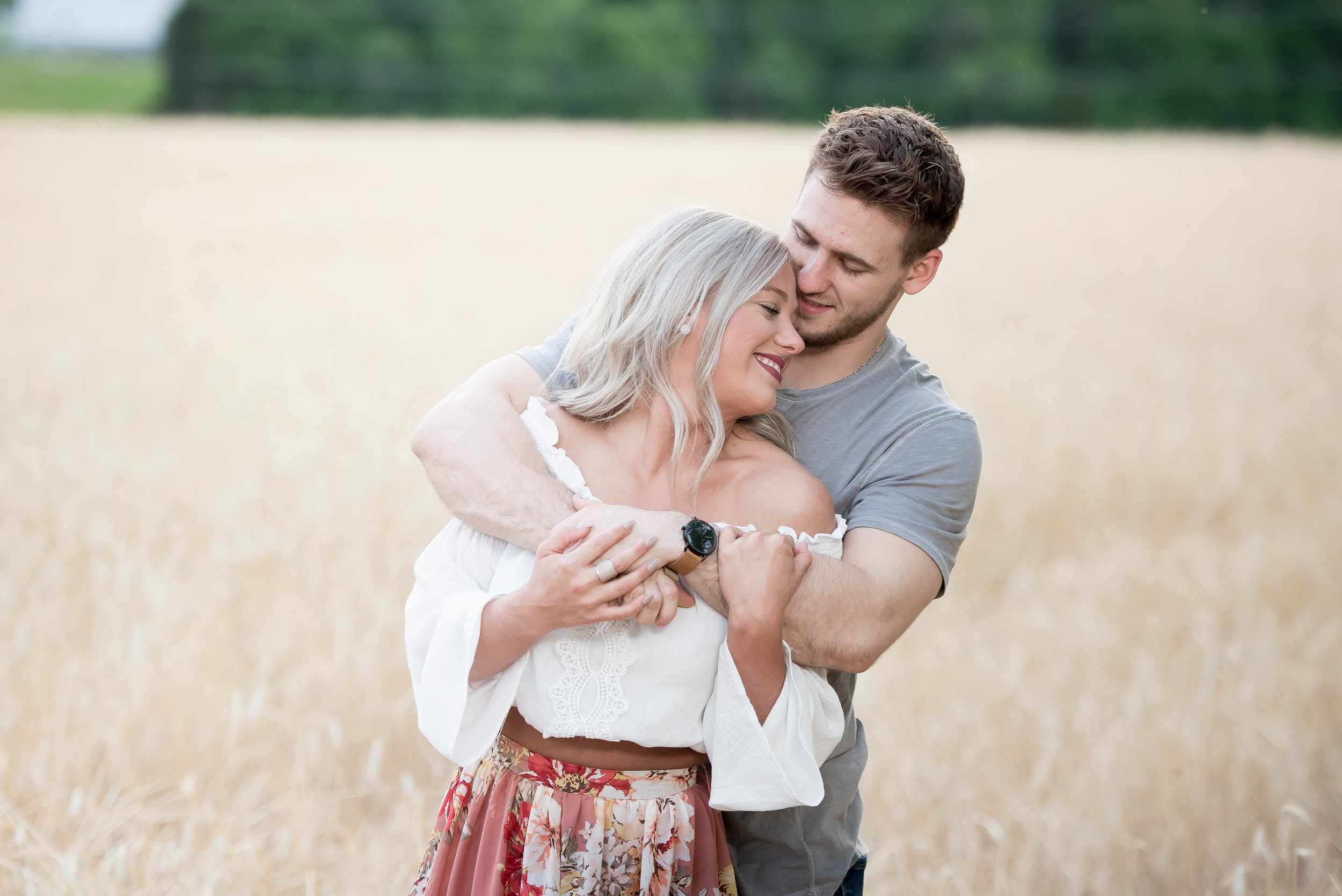 Couple Session - Fitness Couples - Tall Grass Field - Engagement Portrait Ideas - Engagement Session Ideas - Couple Session Ideas - Spring Picture Ideas-14.jpg