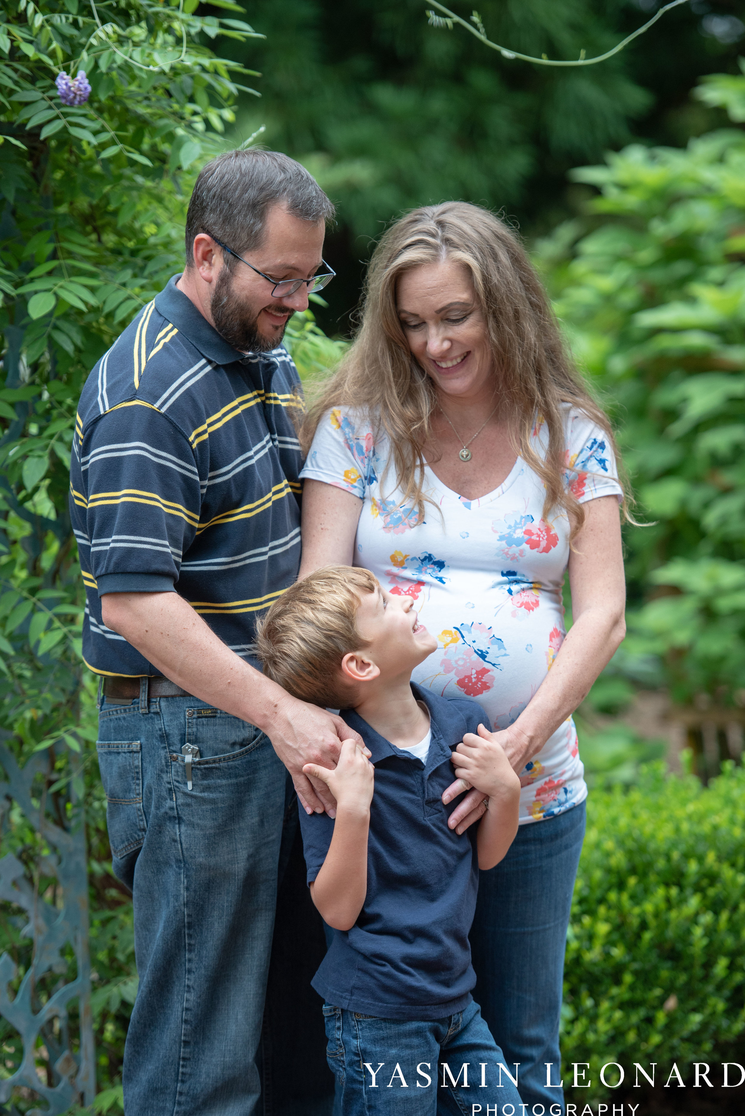 Tanglewood NC - Tanglewood Maternity Session - Bermuda Run - Maternity Session - NC Photographer - Tanglewood Park - Yasmin Leonard Photography-4.jpg