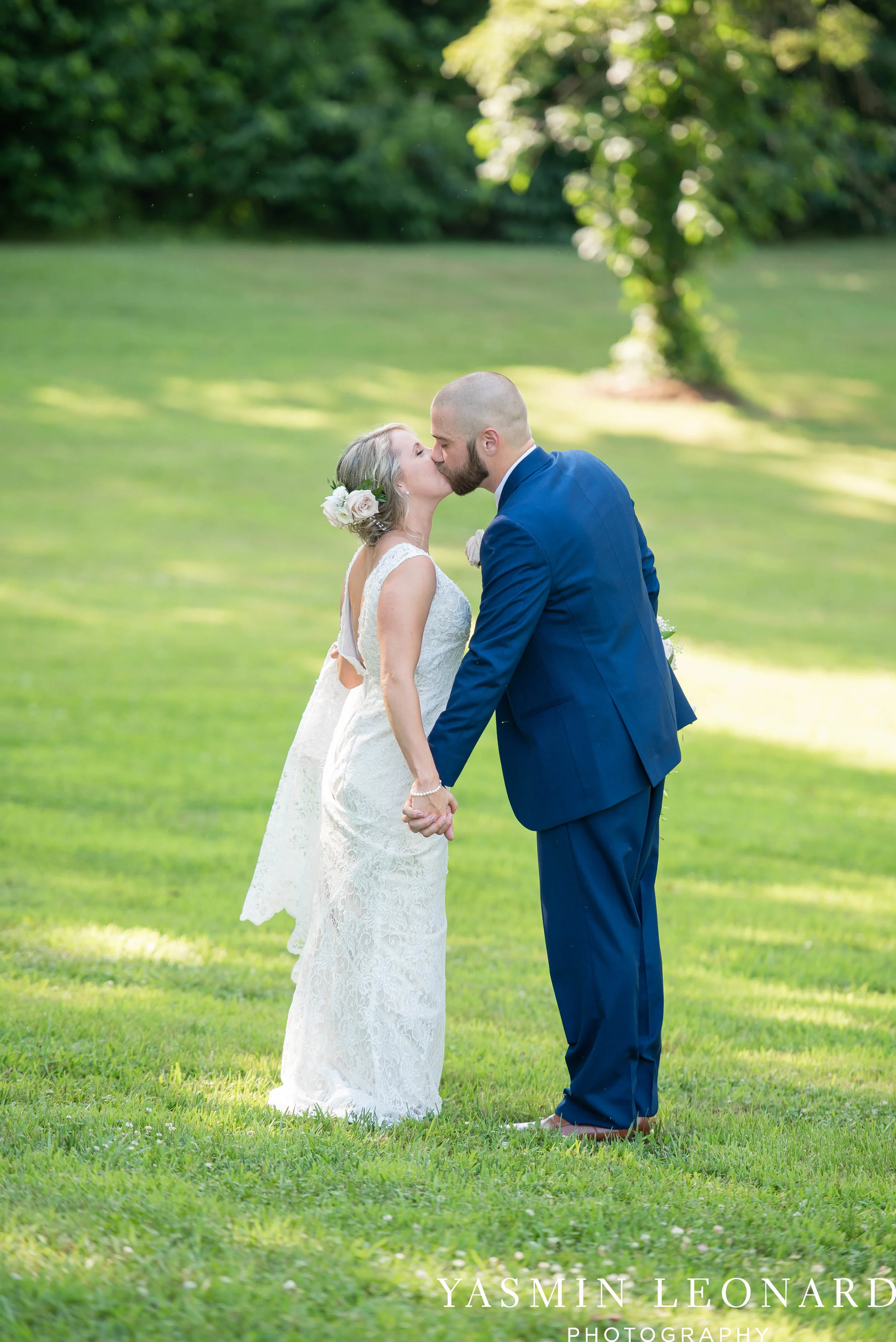 L'abri at Linwood - Yasmin Leonard Photography - NC Wedding Venues - NC Weddings - NC Photographer - High Point Wedding Photographer - Charlotte Wedding Photographer - Pink and Navy Wedding - Pale Pink Wedding - Outdoor Summer Wedding-64.jpg