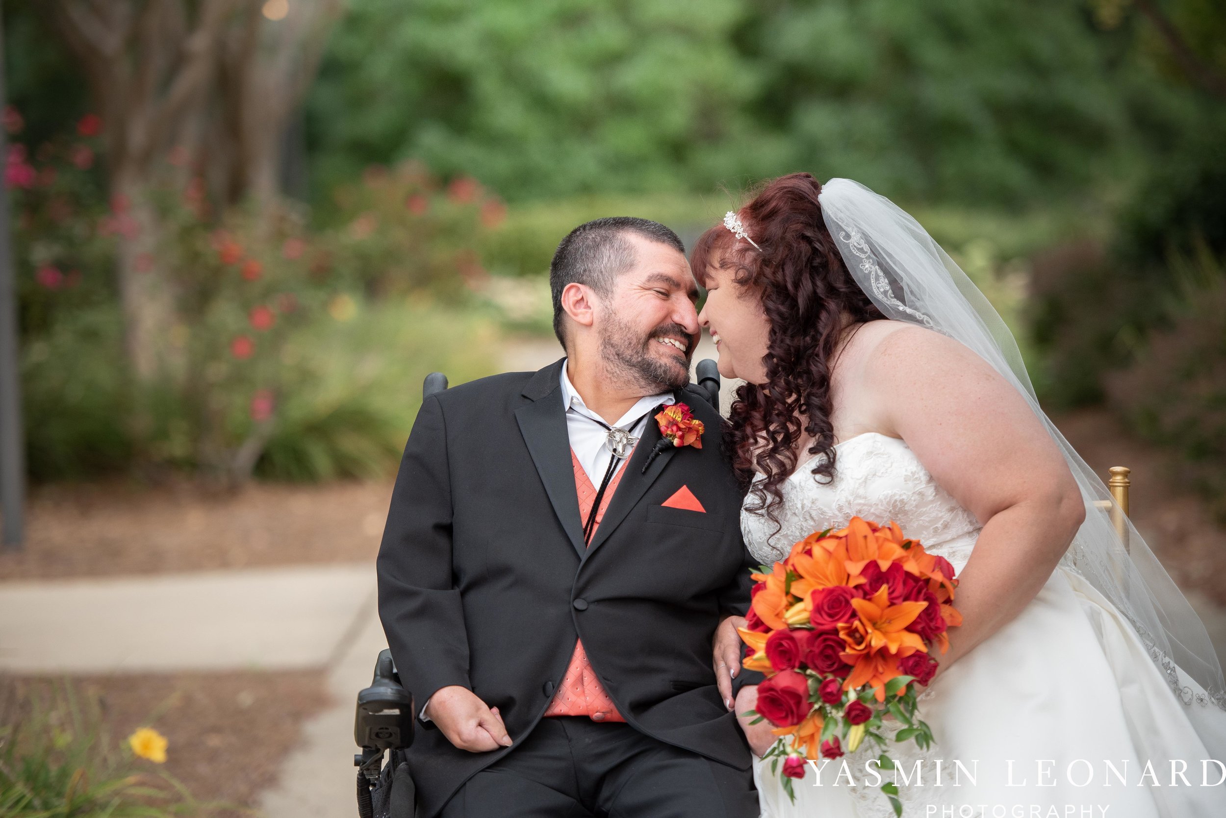 High Point Country Club - Orange and Red Wedding - Country Wedding - Cowboy Hat Wedding - Country Club Wedding - High Point NC - Yasmin Leonard Photography-40.jpg