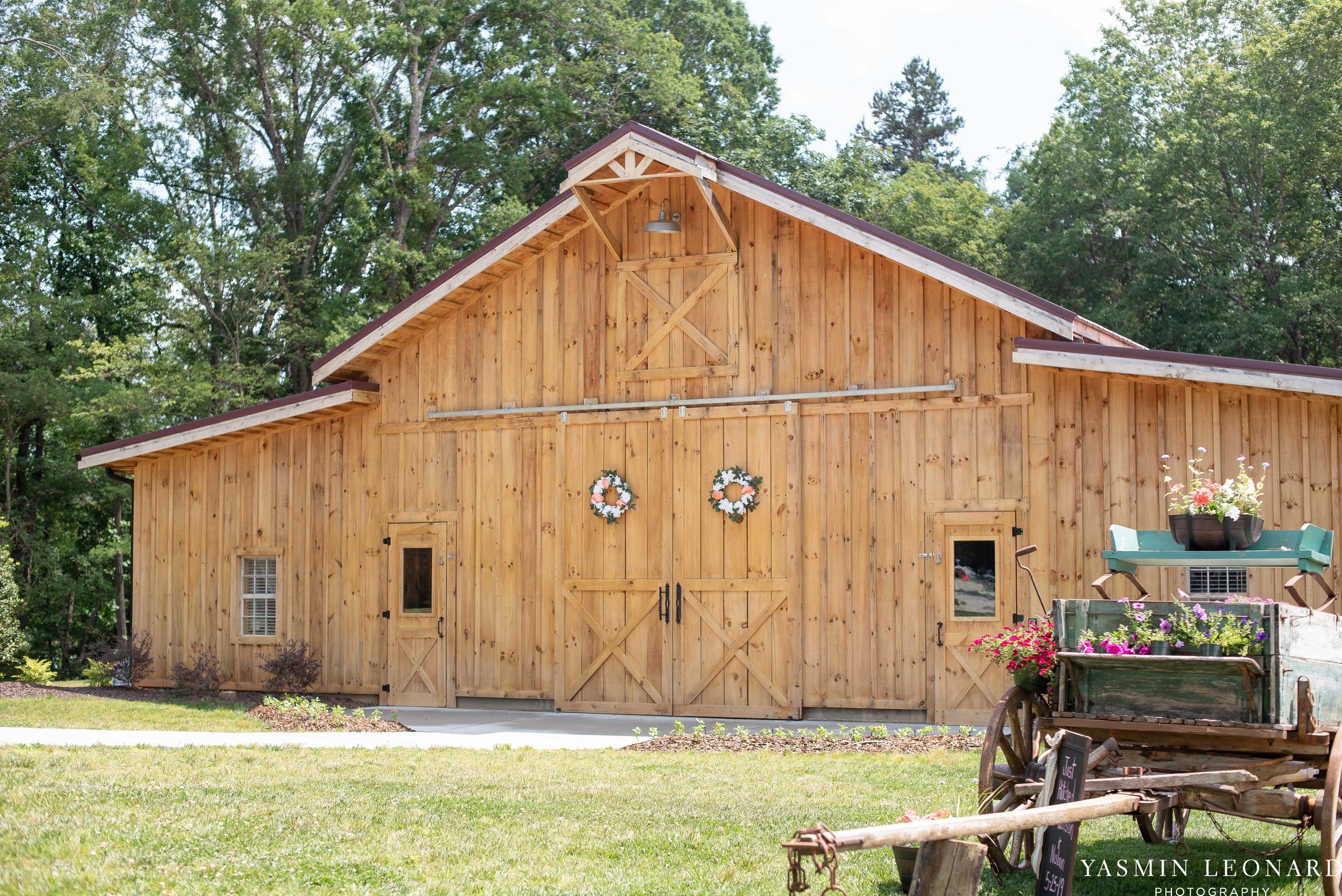 Old Homeplace Vineyard - NC Weddings - Outdoor Summer Weddings - Peony Boutique - Vineyard Wedding - NC Photographer - Yasmin Leonard Photography-1.jpg