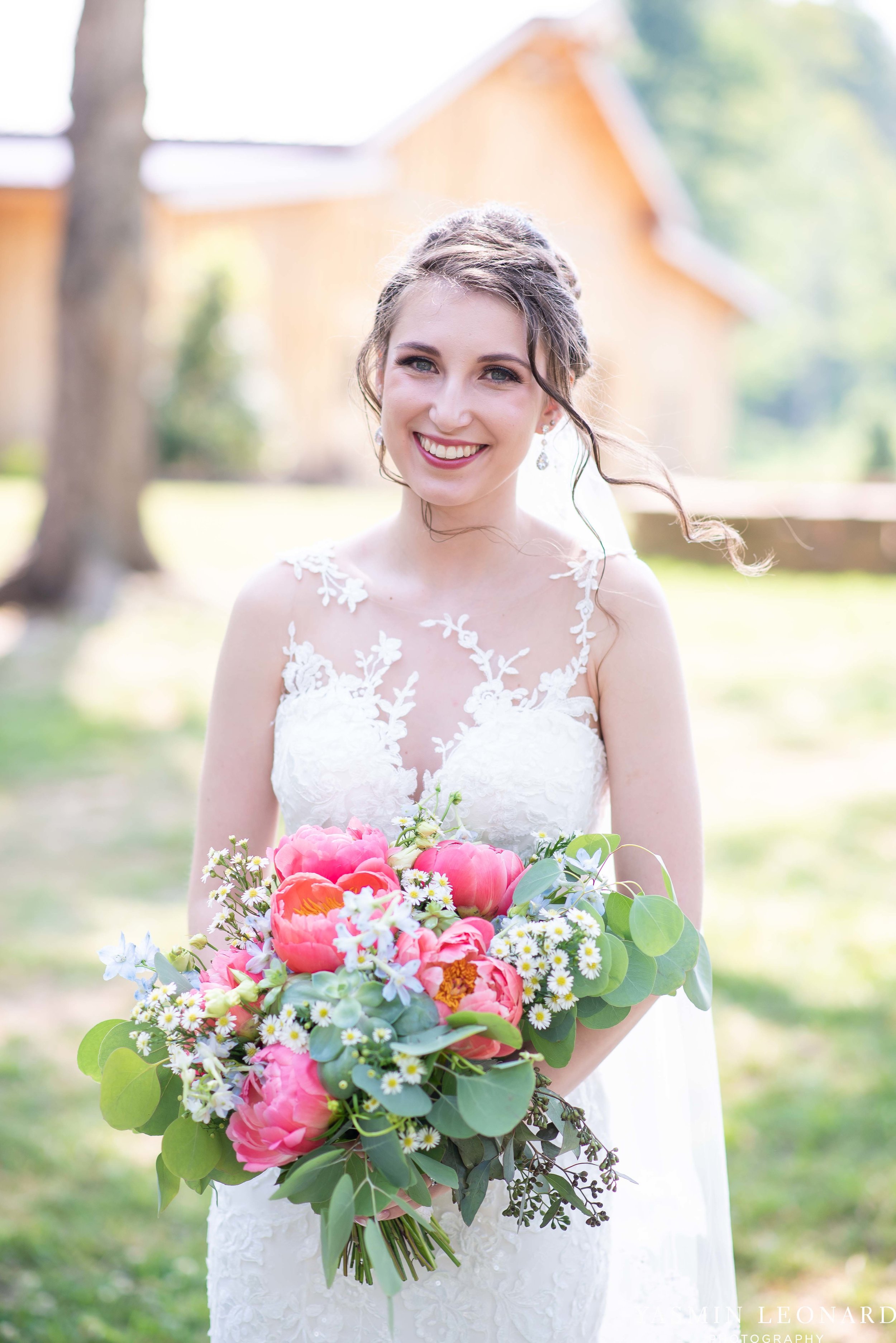 Old Homeplace Vineyard - NC Weddings - Outdoor Summer Weddings - Peony Boutique - Vineyard Wedding - NC Photographer - Yasmin Leonard Photography-10.jpg