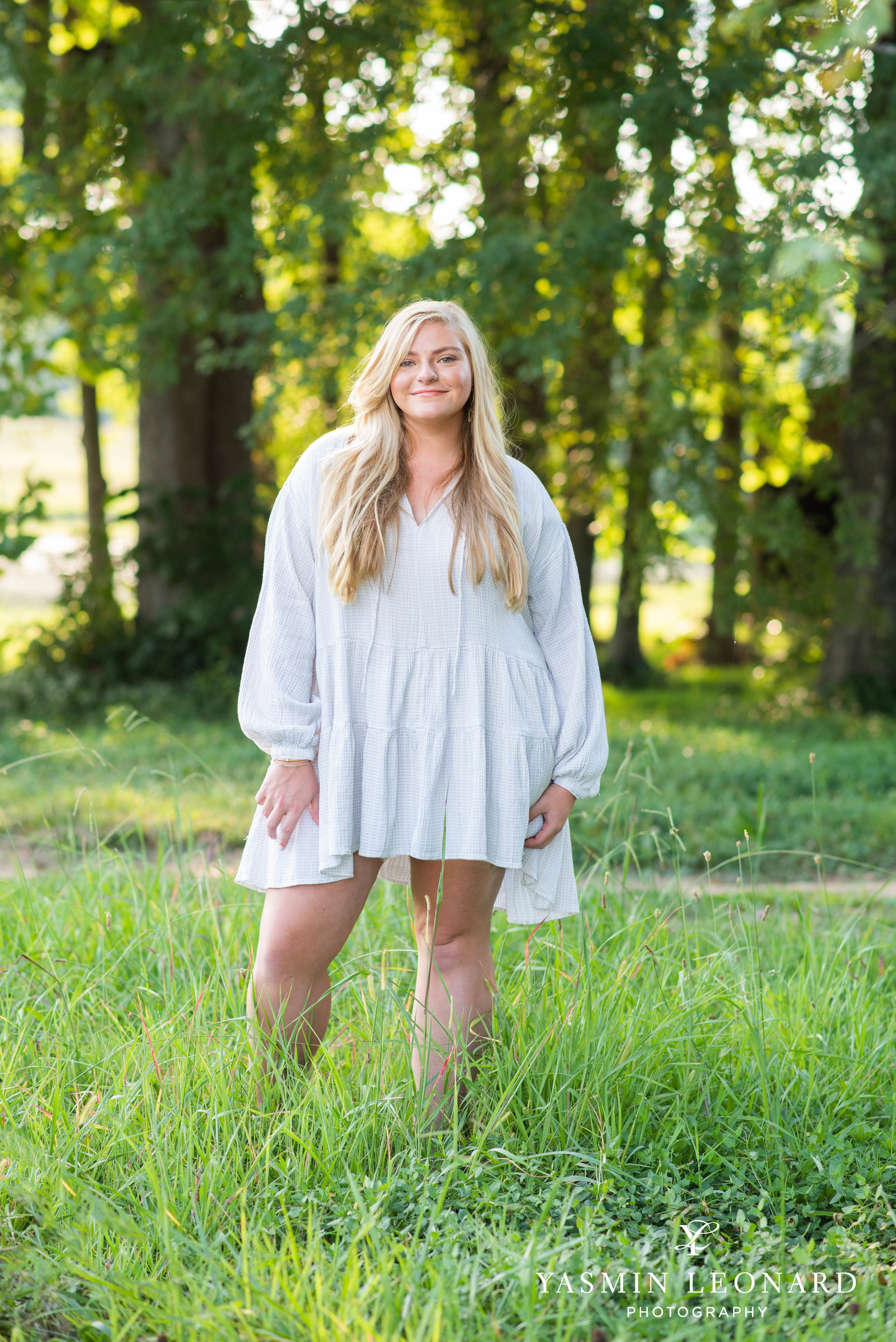 Senior Poses - Girl Senior Poses - Country Senior - Tractor with Senior - Willow Creek Senoir Portratis - Summer Senior Portrait Outfits - Yasmin Leonard PHotography - Mackenzie-2.jpg