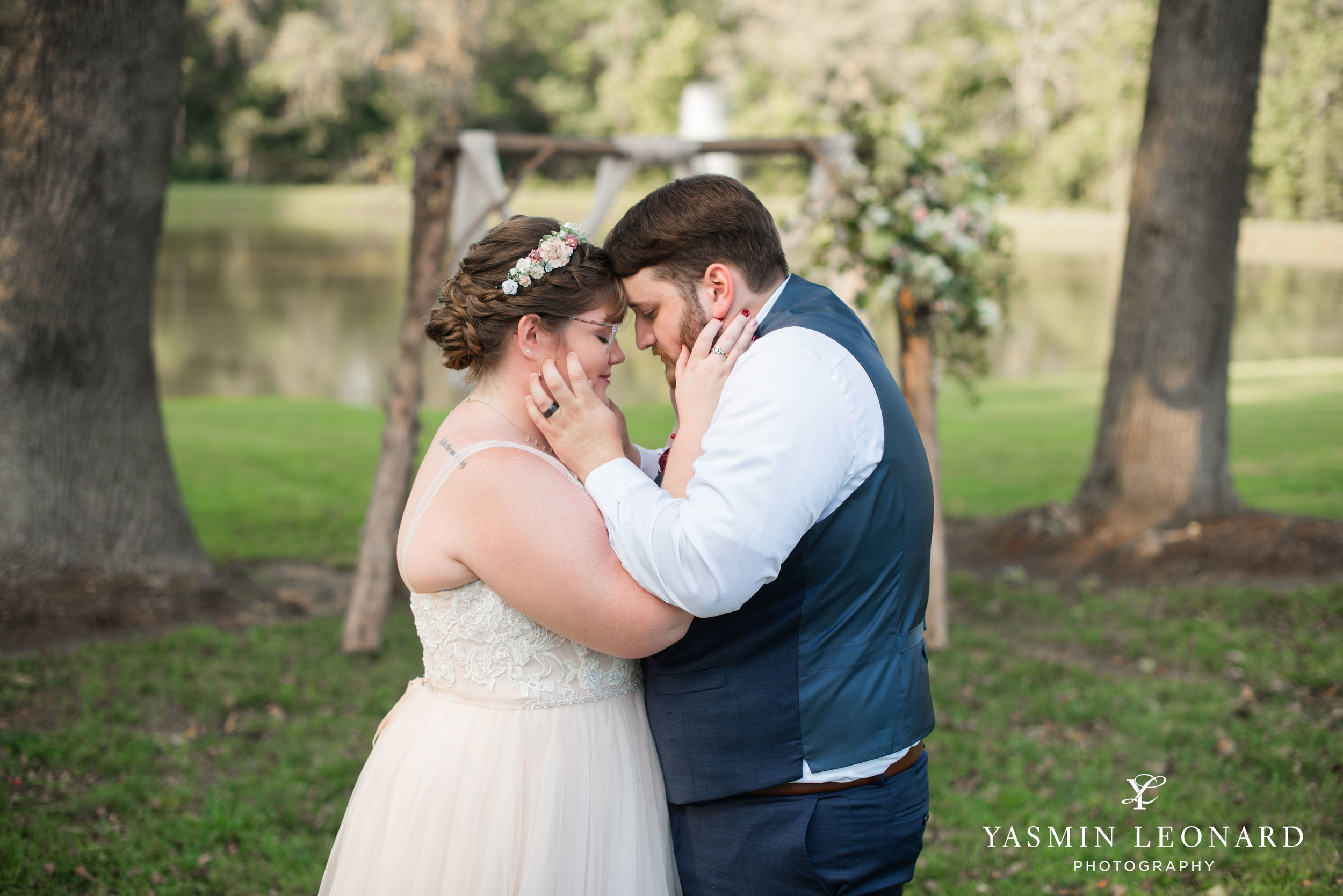 Hannah and David - l'abri at Linwood - NC Barn Weddings - Guys and Girls on Bride's Side - How to incorporate guys with bridesmaids - navy fall wedding - high point photographer - nc wedding venues - triad weddings-33.jpg