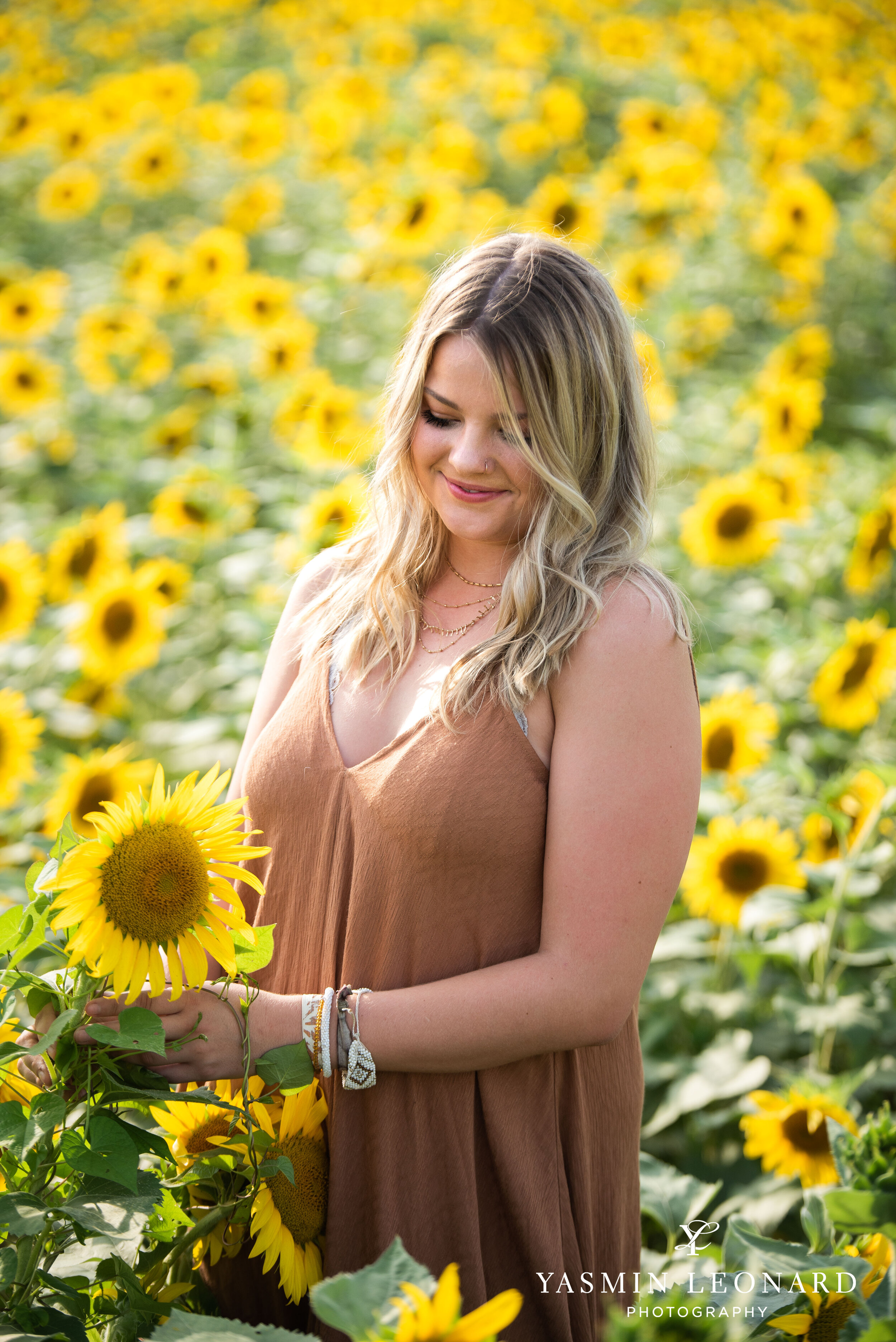 Sunflower Mini Session - Dogwood Farms - Rhodes Family-22.jpg