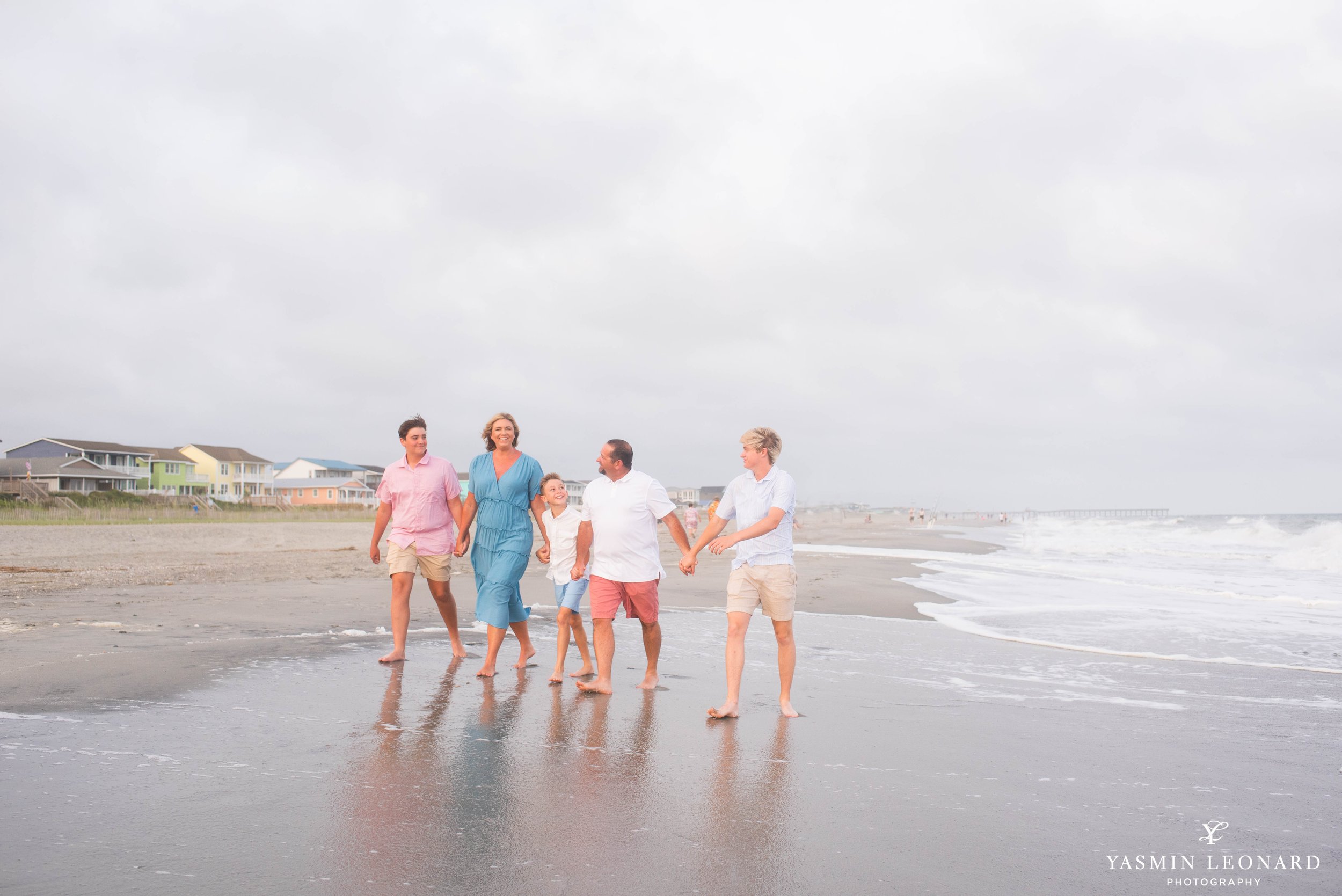 Oak Island Familly Beach Sessions - Oak Island Photographer - Holden Beach Photographer - Beach Family Sessions - Yasmin Leonard Photography-8.jpg