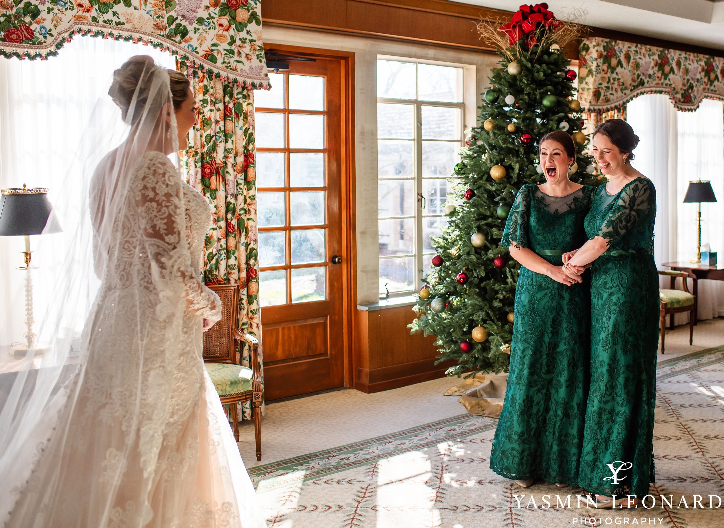 Wesley Memorial Methodist Church - High Point Wedding - Bermuda Country Club Reception - NC Weddings - Yasmin Leonard Photography 2023-9.jpg