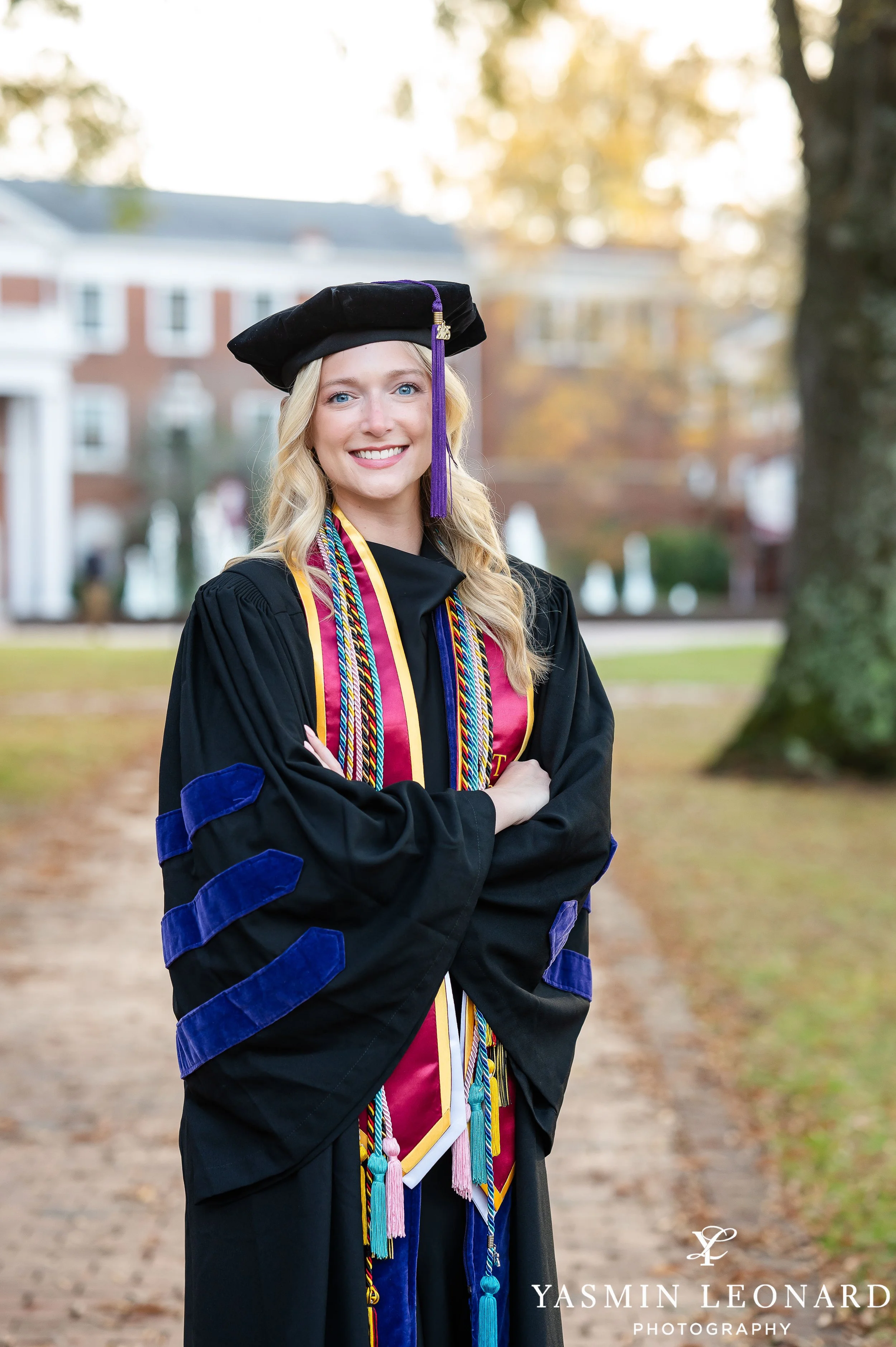 elon-university-senior-photos-yasmin-leonard-photography-7.jpg