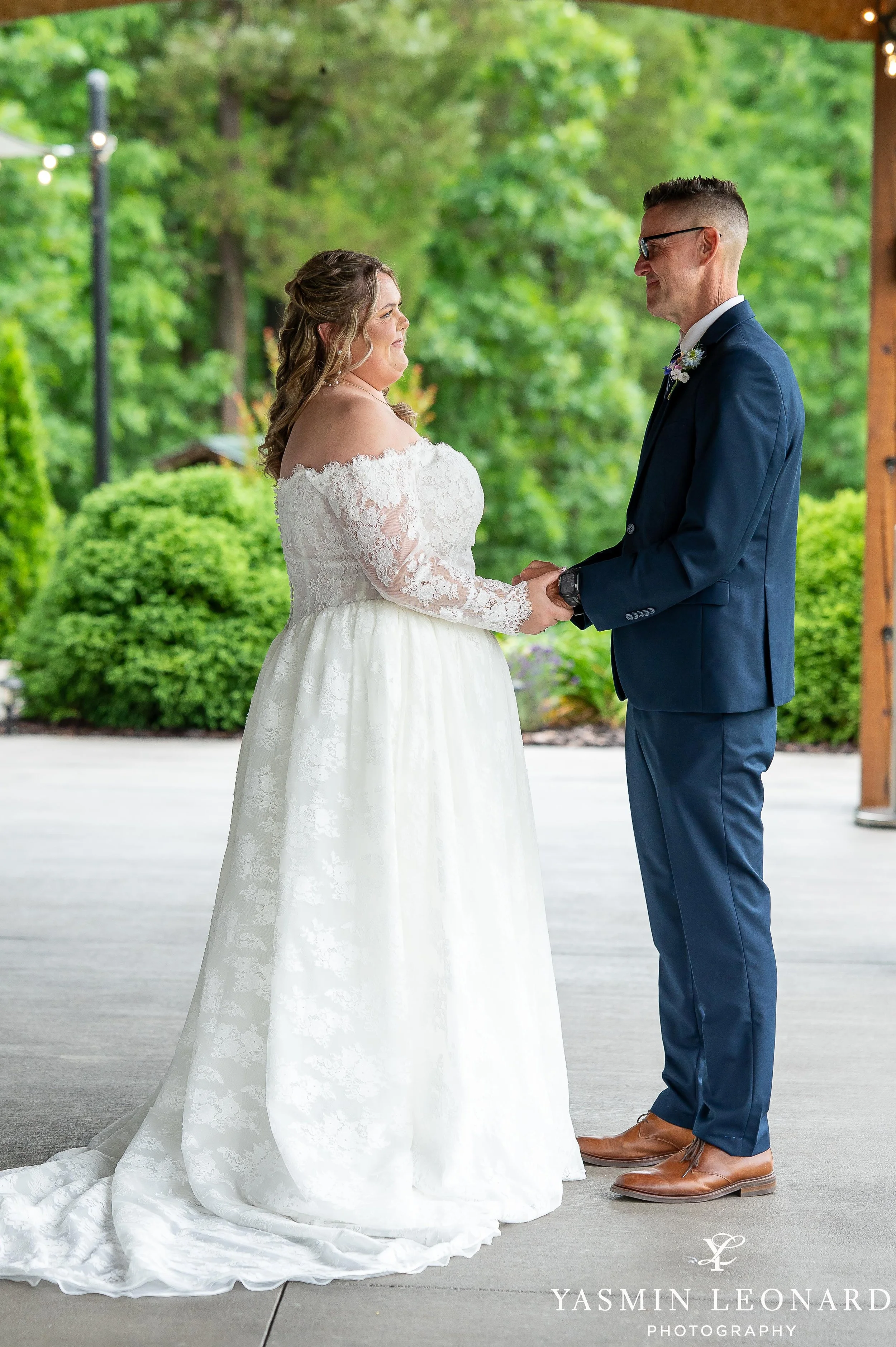 Secret Meadows at Green Dell Farm - DJ Randy Smith - NC Weddings - NC Barn Weddings - Outdoor Wedding Venues - Photographers Near Thomasville - Yasmin Leonard Photography - Colby and Shae-12.jpg