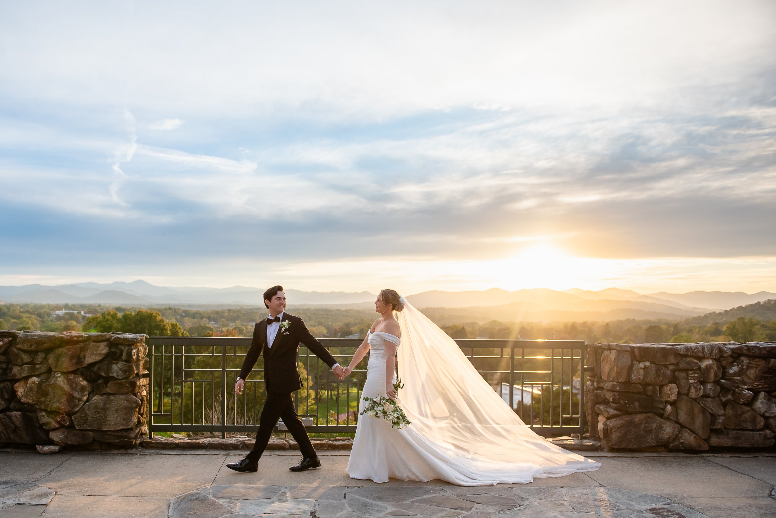 Best Photo Loations Omni Grove Park Inn Wedding