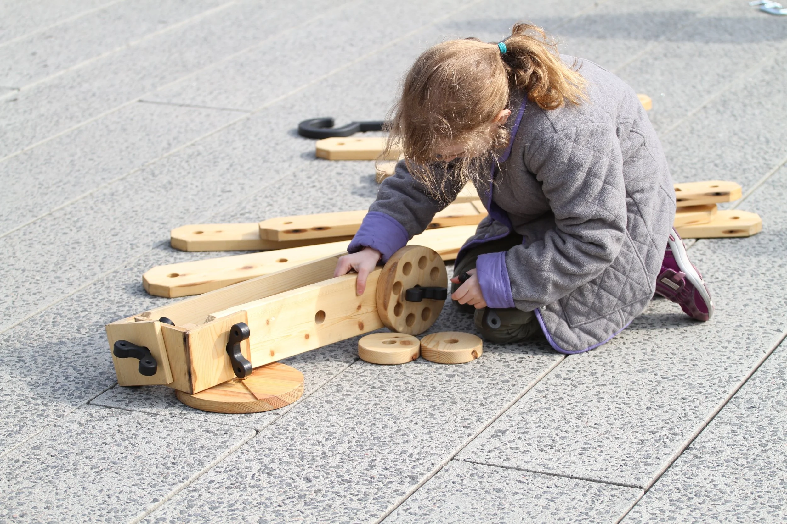 Workyard Kit HL Cas Holman 15.JPG