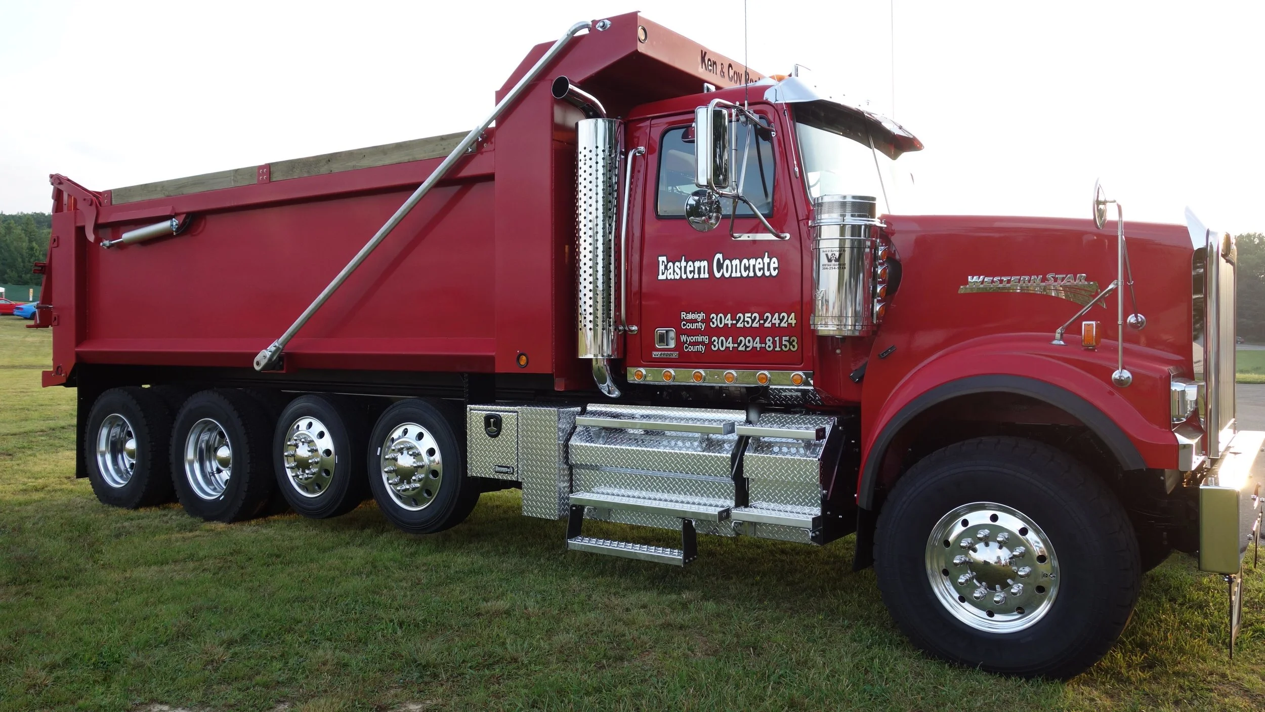 RedTruck1.jpg