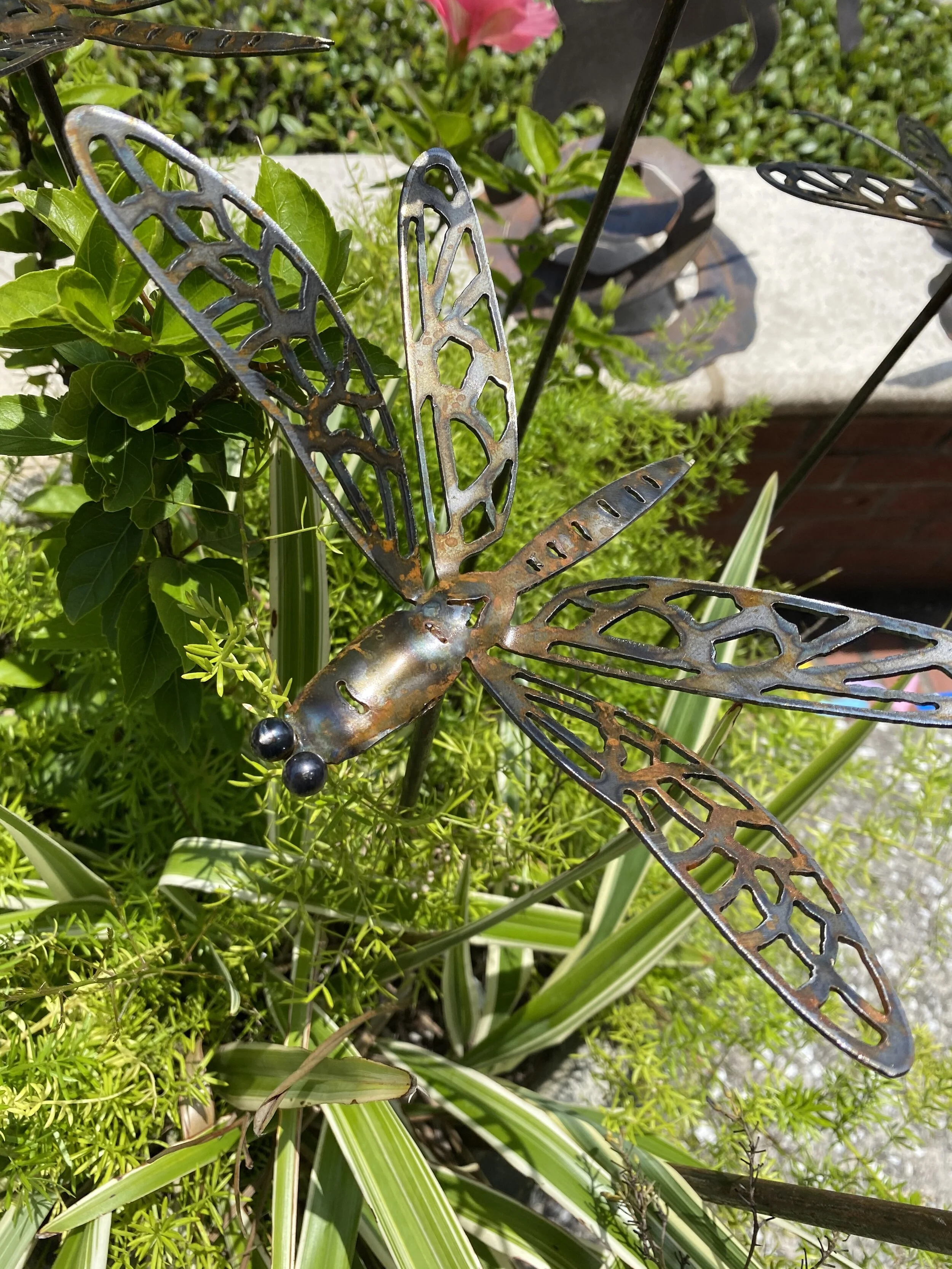 630E5B40-9200-4DB9-B50F-E92F6445D8F0