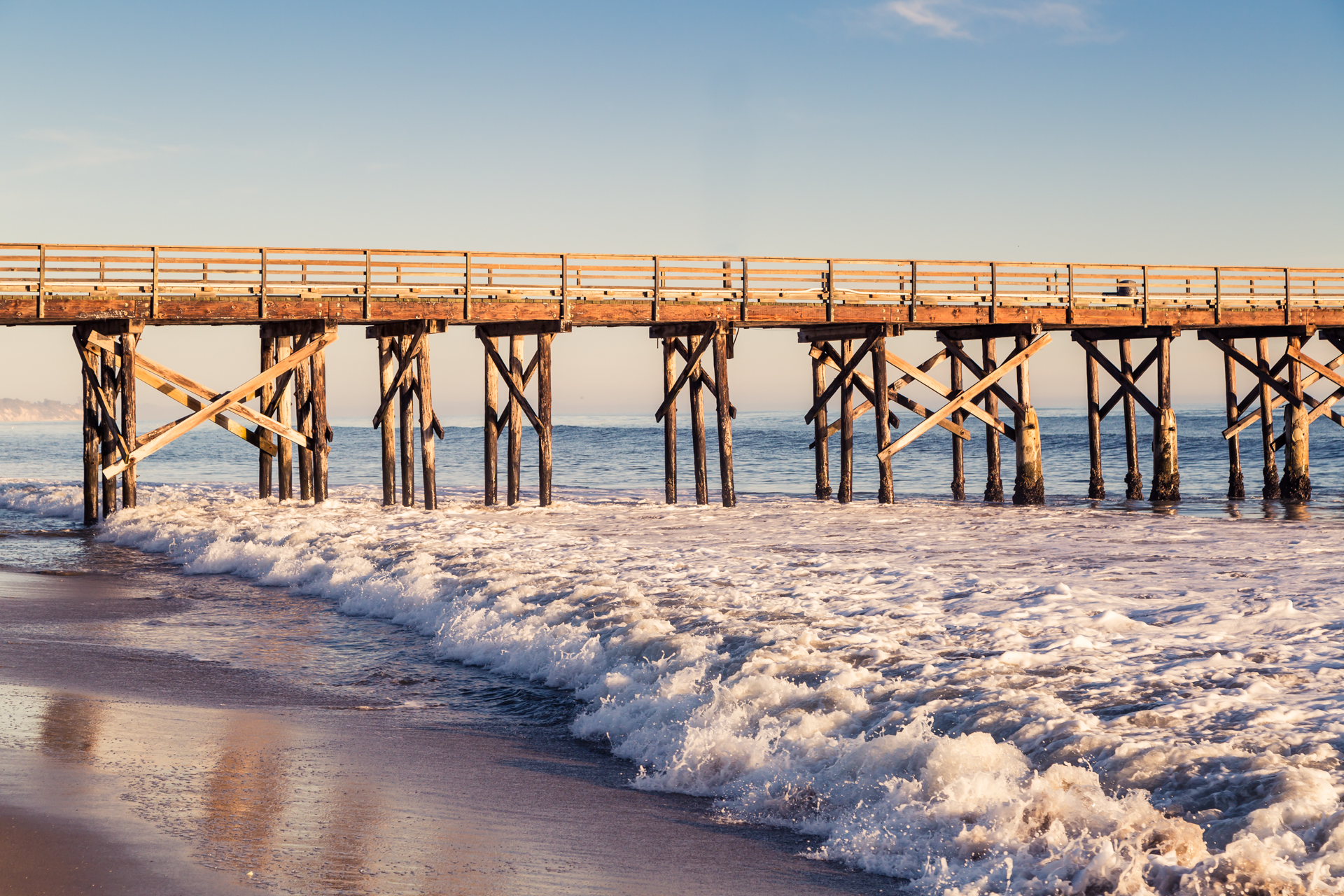 Knapp-Goleta-Beach-Huge-Waves-Edits-6.jpg