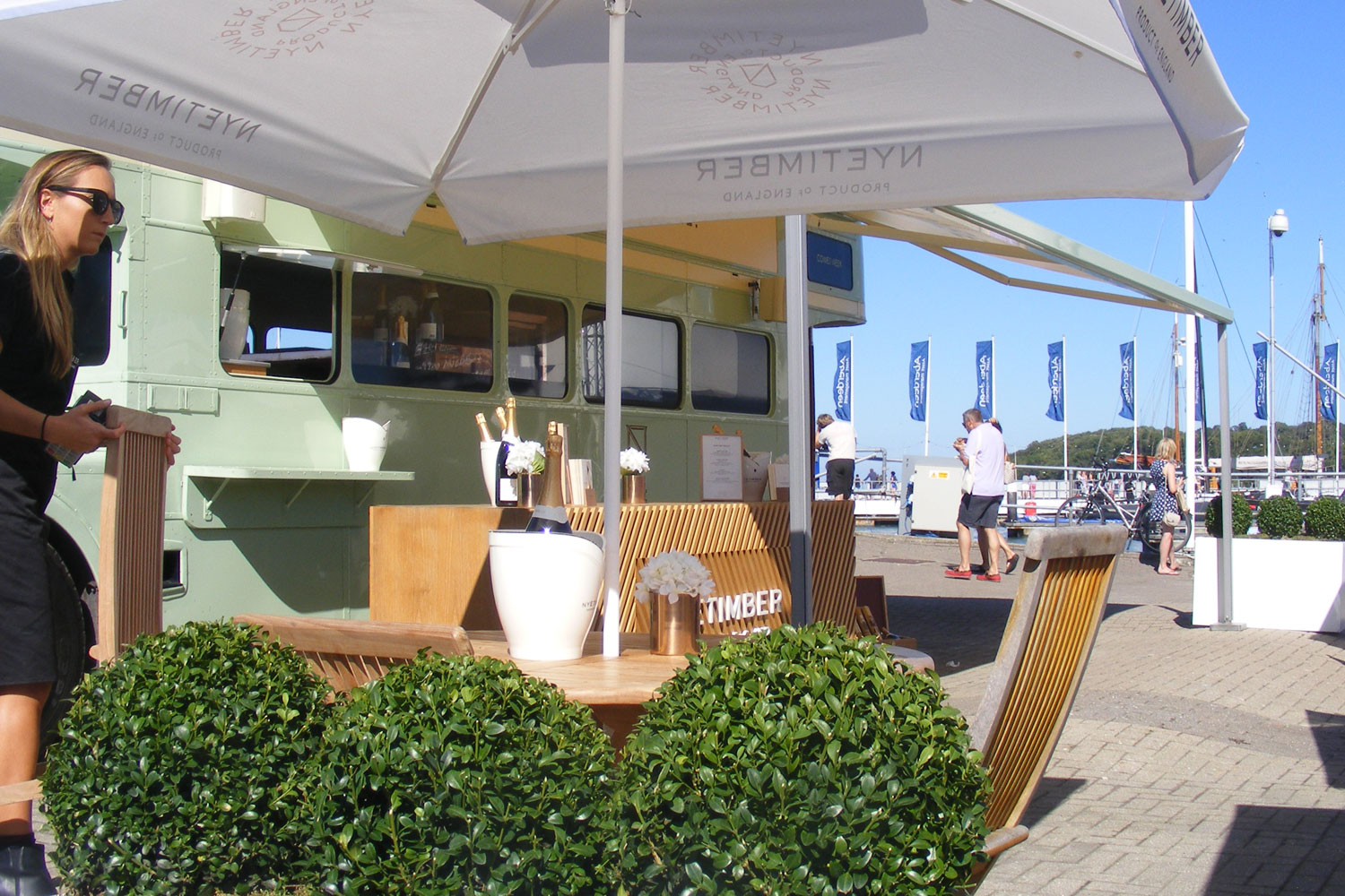 LUX_nyetimber_08.jpg
