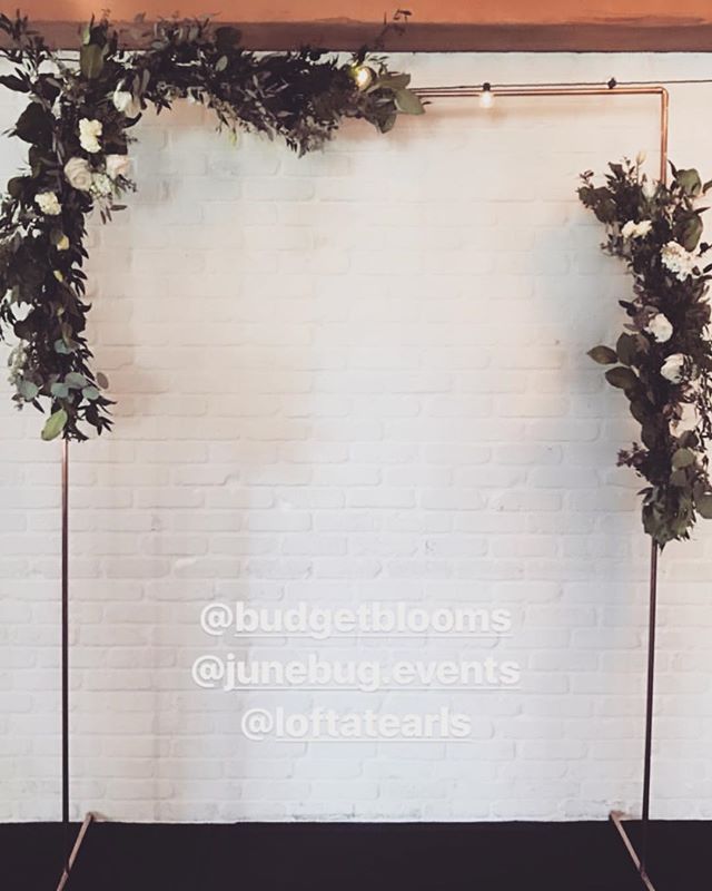 This backdrop pulled a double duty this weekend. Today, it was set up for a wedding at the venue where it was debuted last year 💕
&bull;
&bull;
&bull;
Venue: @loftatearls 
Planning: @planwithbash (Thanks for the IG story mention) 
Florals: @budgetbl