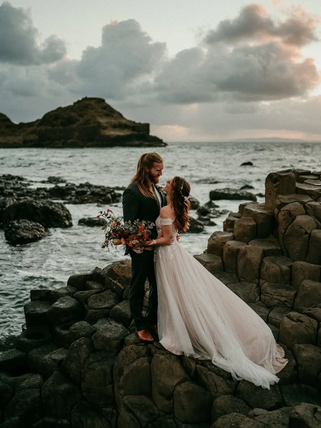 Our wedding in Ireland was 4 years ago today 🤯 love you more everyday though 🤍 @swalshie72
📸 @robdight