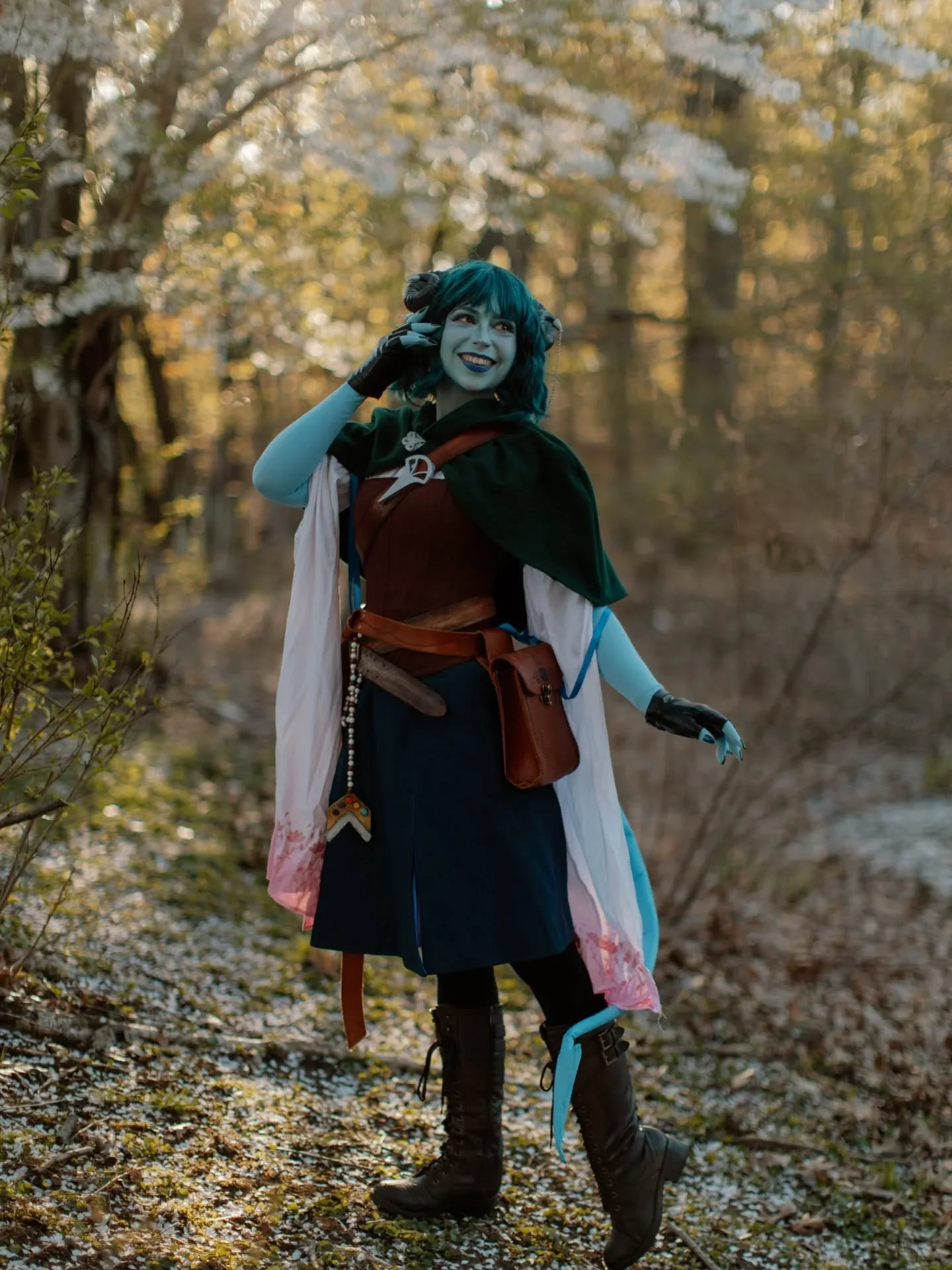 "Be Well, Child. The Traveler Is With You." 🩵🧁
Wonderful whimsical cosplay by @bostonbeecosplay
&bull;
&bull;
&bull;
#criticalrole #jestercriticalrole #cosplayphotography #portraitphotography #creativephotography