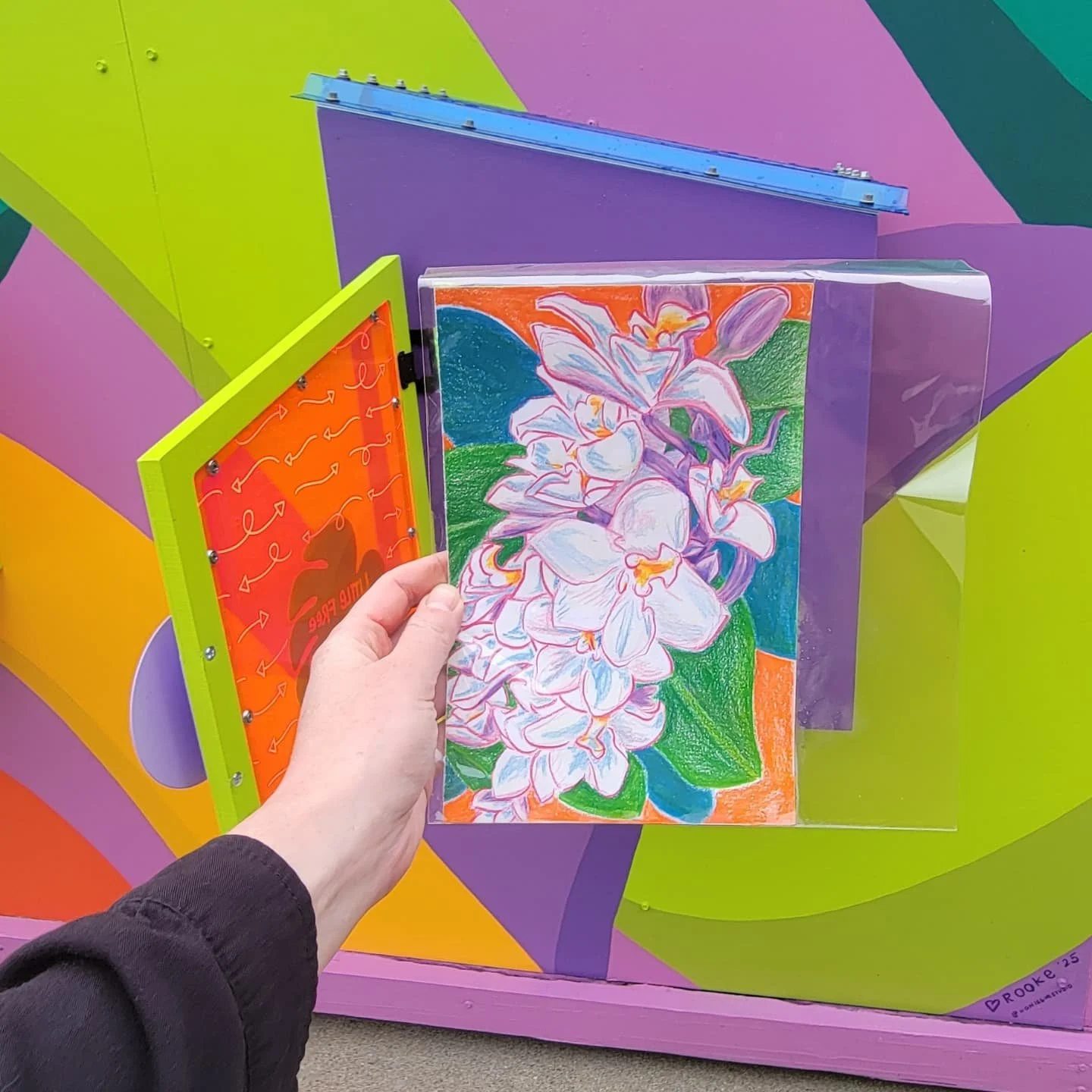 ~~Thurs 6/5, 5-7p @ Harvard EdPortal 224 Western Ave, Allston. FREE. RSVP link in bio~~

~~~~~~~~~~~~~~~~~~~~~~~~~~~~
Come play with us at our Swap Box installation! Stop by anytime Thurs 6/5 from 5-7p to celebrate the opening of @riotlrrrkhi 's exhi