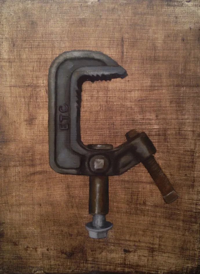 I was so weary while painting this so late that I inadvertently put my thumb thru the bolt and had to RE paint the threads. Good times! It got more character, anyway.