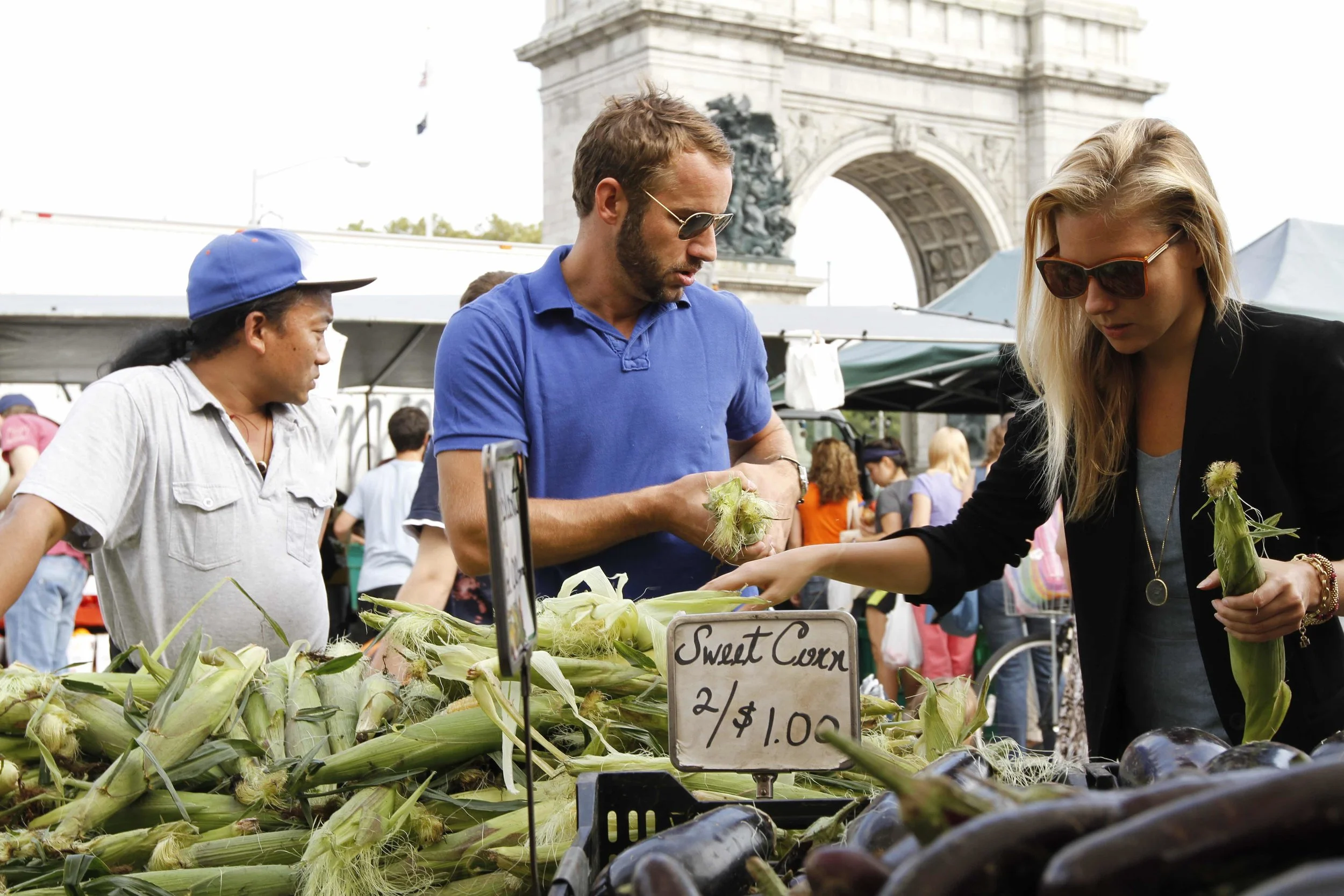 Tyler on how to choose your vegetables _ "It's easy to buy corn without pulling back the husk. First look for tassels that are brownish and stick. You want entire husk to be moist. If the tassels are dry and the husk is papery, then it's an old ear. Make sure to feel the kernals through the husk and make sure they are all there and that they're firm and plump."