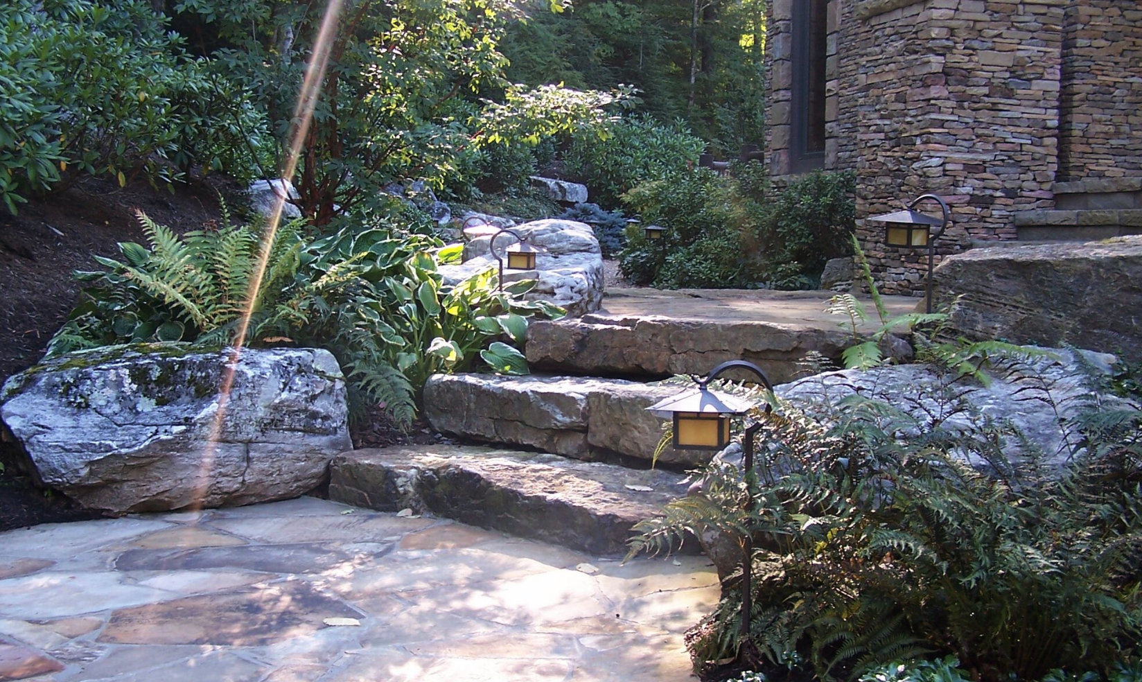 Westchester County, NY natural stone retaining wall