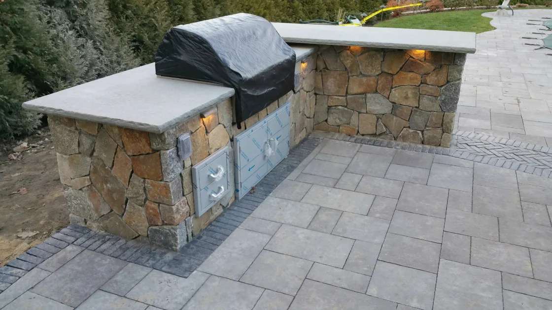 Concrete Pavers Vs Natural Stone For Your Peekskill Patio Masonry Patio Lawn Care Westchester County Ny New York Irrigation Yorktown Ny