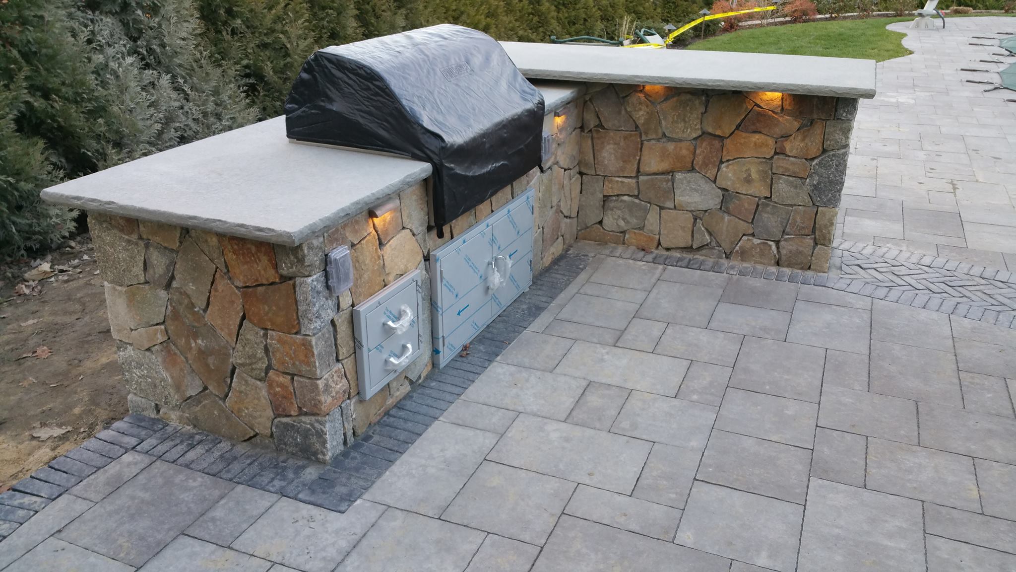Concrete Pavers vs Natural Stone For Your Patio