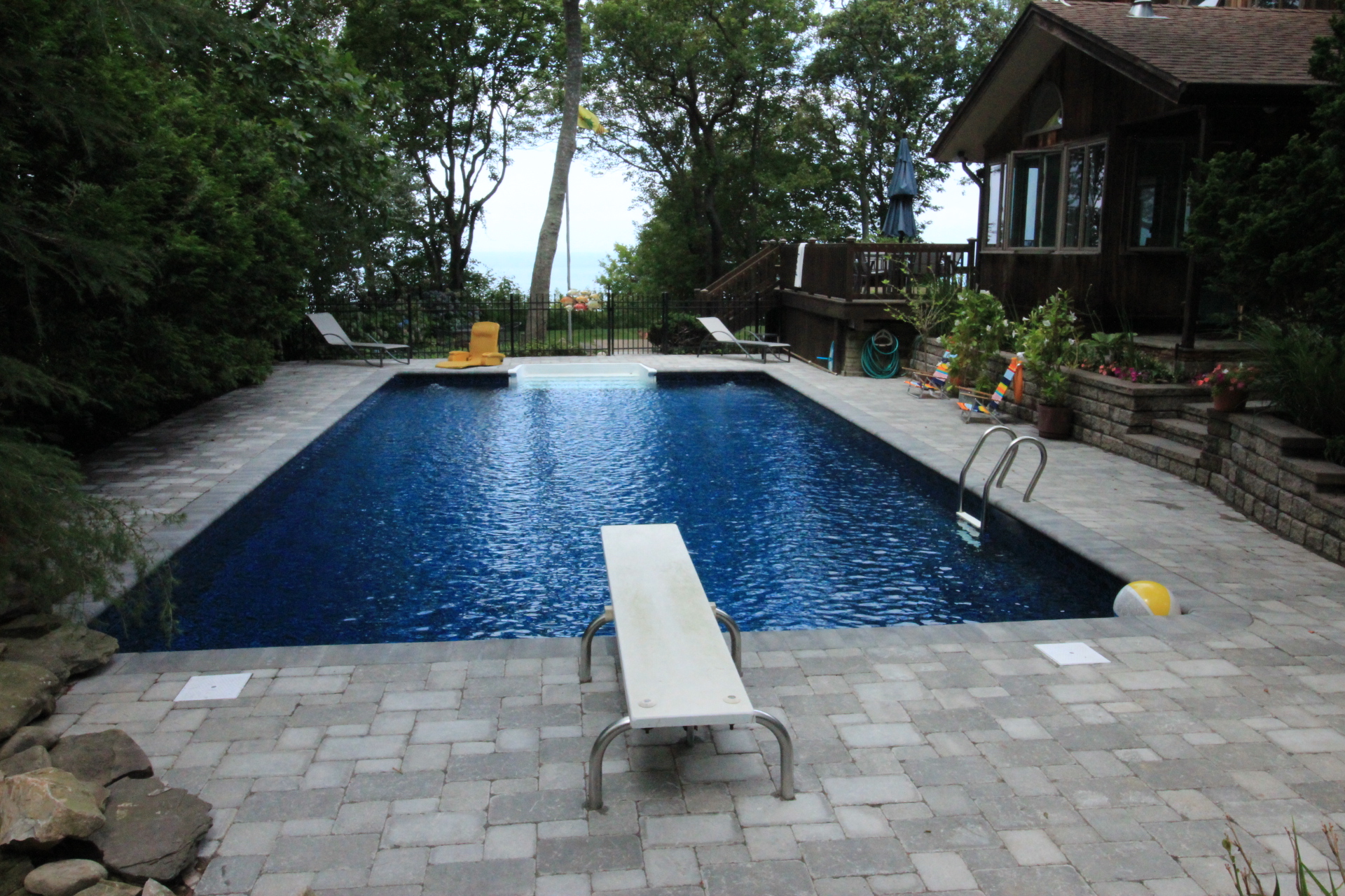 Backyard A Stylish Pool Makeover, Pool And Landscaping Companies